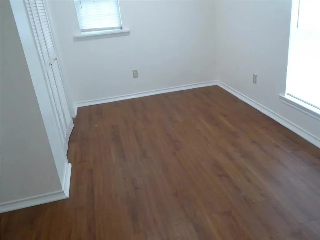 Single Family Residence For Sale in Dallas County , 428 Birchwood Circle, Mesquite, Texas 75149, 4 Bedroom, 2 Bathroom, Garage spaces, 1,574 Sqft, built in 1968, mls#21372834, Real Estate Agent in Mesquite, Homes For Sale in Dallas county, Homes For Sale in Mesquite, Realtor in Mesquite Texas, Real Estate Brokerage Independent Realty Texas, Luminita Cordes Realtor