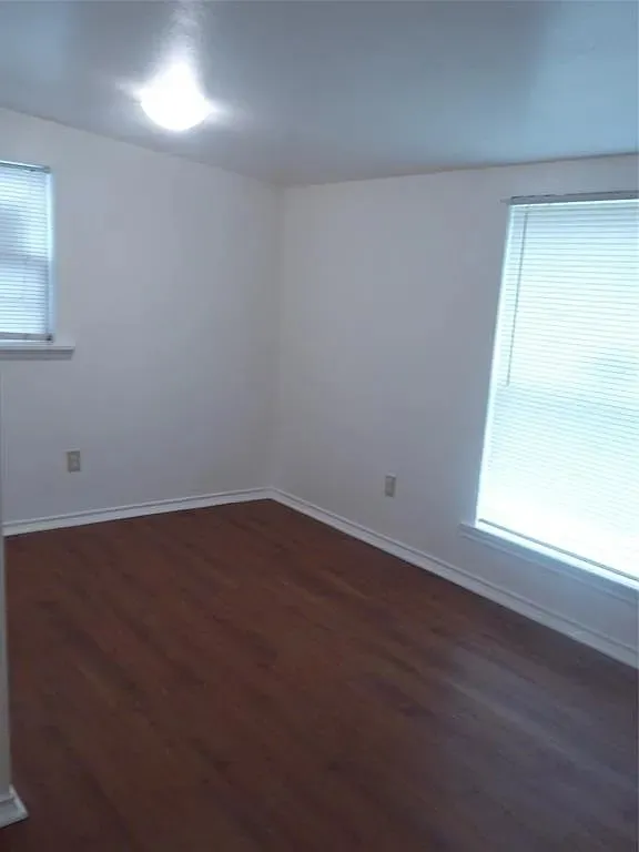 Single Family Residence For Sale in Dallas County , 428 Birchwood Circle, Mesquite, Texas 75149, 4 Bedroom, 2 Bathroom, Garage spaces, 1,574 Sqft, built in 1968, mls#21372834, Real Estate Agent in Mesquite, Homes For Sale in Dallas county, Homes For Sale in Mesquite, Realtor in Mesquite Texas, Real Estate Brokerage Independent Realty Texas, Luminita Cordes Realtor