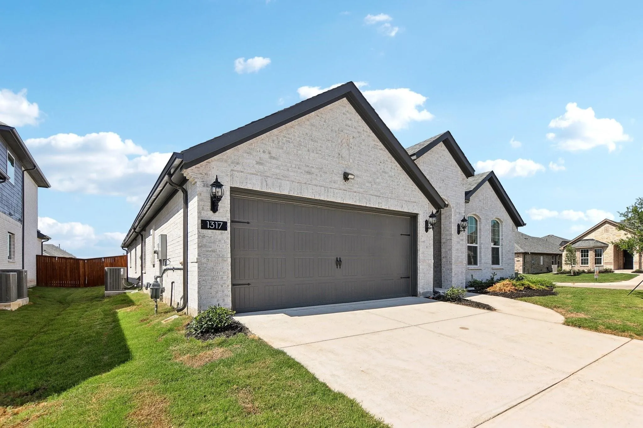 Single Family Residence For Sale in Collin County , 1317 Renato Drive, Anna, Texas 75409, 3 Bedroom, 2 Bathroom, 2 Garage spaces, 2,120 Sqft, built in 2024, mls#21371886, Real Estate Agent in Anna, Homes For Sale in Collin county, Homes For Sale in Anna, Realtor in Anna Texas, Real Estate Brokerage Independent Realty Texas, Luminita Cordes Realtor