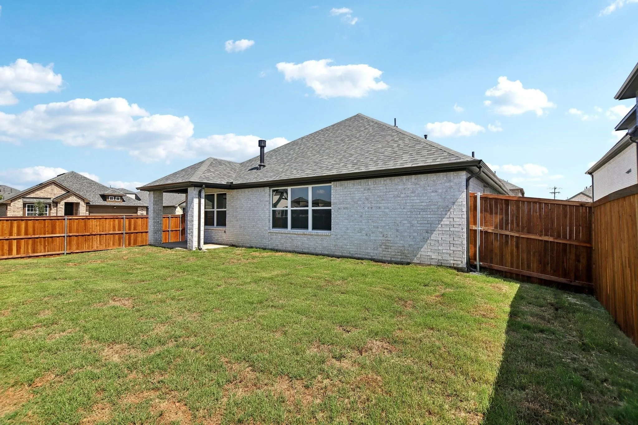 Single Family Residence For Sale in Collin County , 1317 Renato Drive, Anna, Texas 75409, 3 Bedroom, 2 Bathroom, 2 Garage spaces, 2,120 Sqft, built in 2024, mls#21371886, Real Estate Agent in Anna, Homes For Sale in Collin county, Homes For Sale in Anna, Realtor in Anna Texas, Real Estate Brokerage Independent Realty Texas, Luminita Cordes Realtor