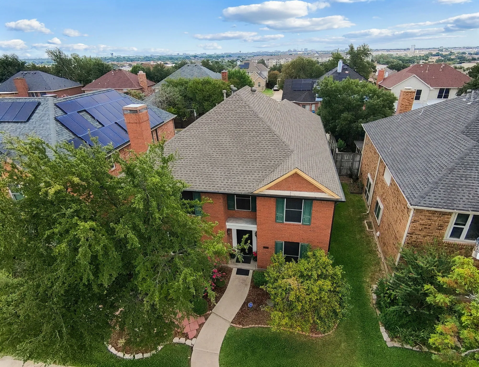 Single Family Residence For Sale in Dallas County , 2116 Cannes Drive, Carrollton, Texas 75006, 4 Bedroom, 3 Bathroom, 2 Garage spaces, 3,657 Sqft, built in 1989, mls#21367382, Real Estate Agent in Carrollton, Homes For Sale in Dallas county, Homes For Sale in Carrollton, Realtor in Carrollton Texas, Real Estate Brokerage Independent Realty Texas, Luminita Cordes Realtor