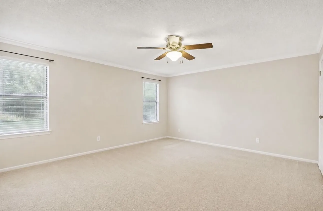 Single Family Residence For Rent in Collin County , 3118 Legend Drive, Mc Kinney, Texas 75070, 3 Bedroom, 2 Bathroom, 2 Garage spaces, 1,659 Sqft, built in 1997, mls#21372836, Real Estate Agent in Mc Kinney, Homes For Rent in Collin county, Homes For Rent in Mc Kinney, Realtor in Mc Kinney Texas, Real Estate Brokerage Independent Realty Texas, Luminita Cordes Realtor