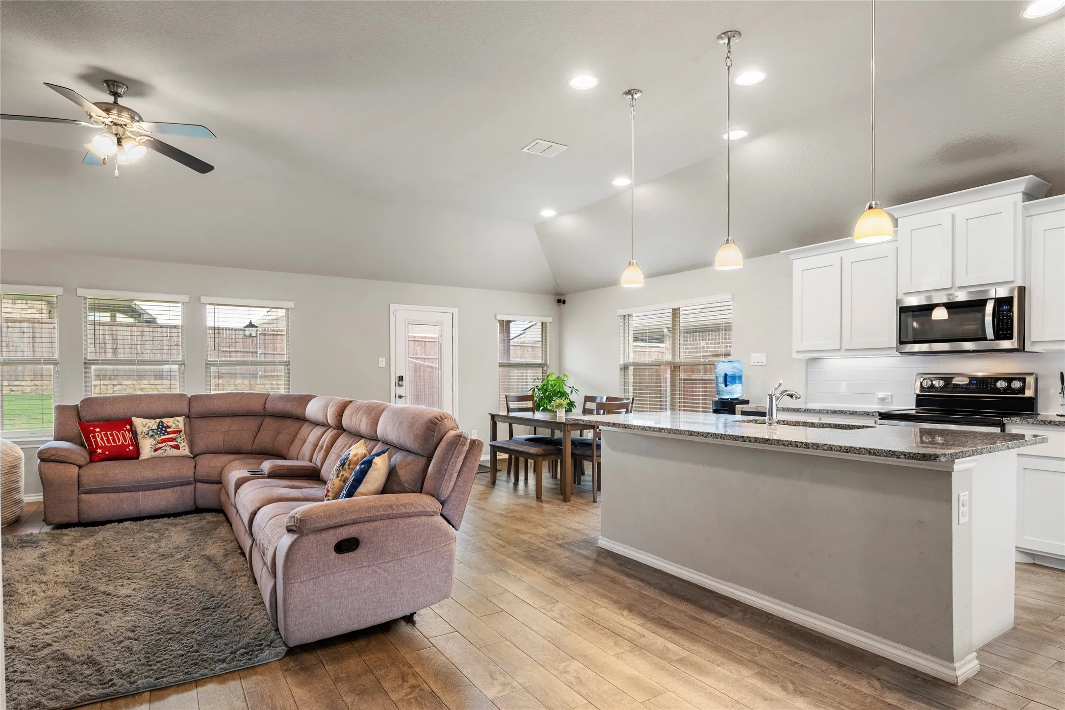 Wonderful open floor plan living space with views onto the back yard, the whole family will enjoy....