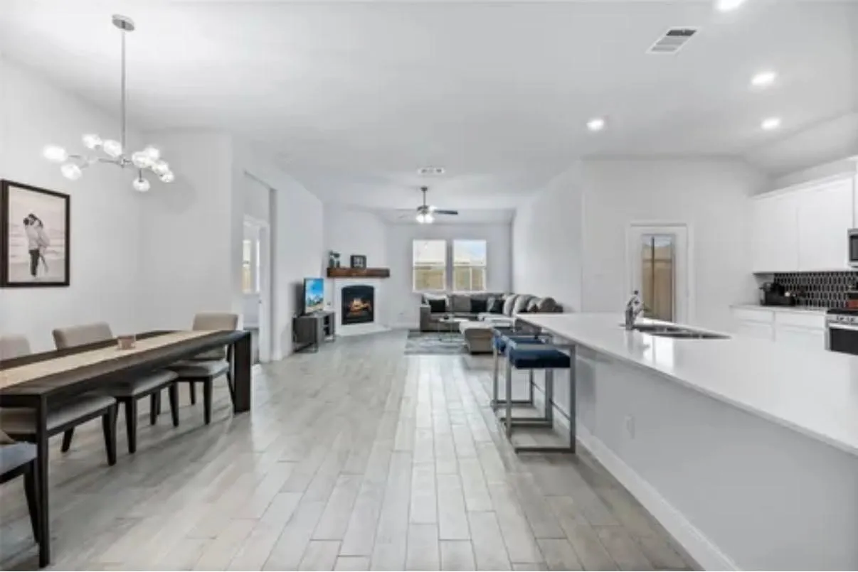 Single Family Residence For Rent in Denton County , 10812 Table Bluff Street, Aubrey, Texas 76227, 3 Bedroom, 2 Bathroom, 2 Garage spaces, 1,785 Sqft, built in 2020, mls#21372851, Real Estate Agent in Aubrey, Homes For Rent in Denton county, Homes For Rent in Aubrey, Realtor in Aubrey Texas, Real Estate Brokerage Independent Realty Texas, Luminita Cordes Realtor
