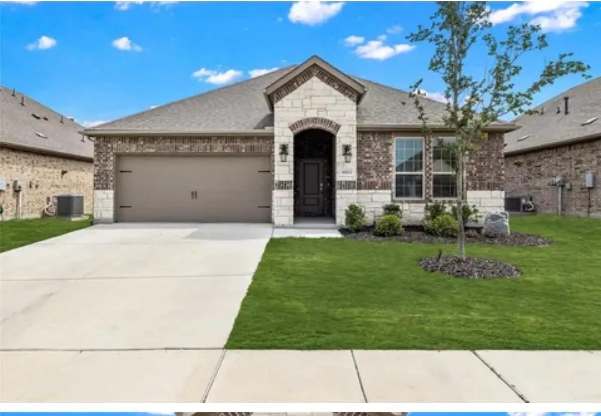 Single Family Residence For Rent in Denton County , 10812 Table Bluff Street, Aubrey, Texas 76227, 3 Bedroom, 2 Bathroom, 2 Garage spaces, 1,785 Sqft, built in 2020, mls#21372851, Real Estate Agent in Aubrey, Homes For Rent in Denton county, Homes For Rent in Aubrey, Realtor in Aubrey Texas, Real Estate Brokerage Independent Realty Texas, Luminita Cordes Realtor