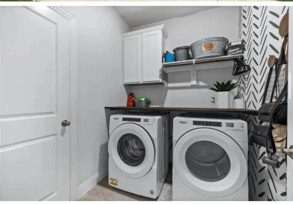 Single Family Residence For Rent in Denton County , 10812 Table Bluff Street, Aubrey, Texas 76227, 3 Bedroom, 2 Bathroom, 2 Garage spaces, 1,785 Sqft, built in 2020, mls#21372851, Real Estate Agent in Aubrey, Homes For Rent in Denton county, Homes For Rent in Aubrey, Realtor in Aubrey Texas, Real Estate Brokerage Independent Realty Texas, Luminita Cordes Realtor