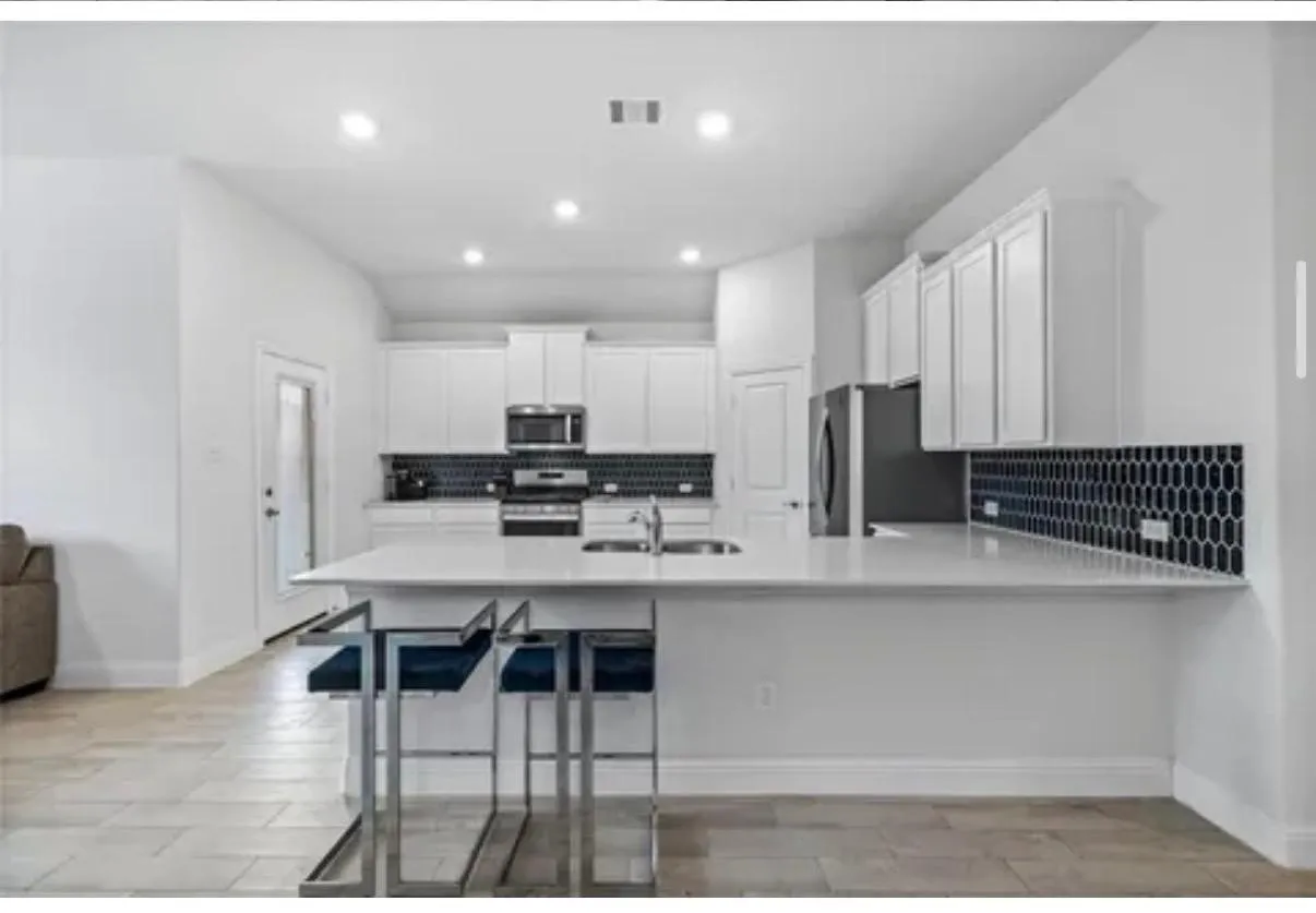 Single Family Residence For Rent in Denton County , 10812 Table Bluff Street, Aubrey, Texas 76227, 3 Bedroom, 2 Bathroom, 2 Garage spaces, 1,785 Sqft, built in 2020, mls#21372851, Real Estate Agent in Aubrey, Homes For Rent in Denton county, Homes For Rent in Aubrey, Realtor in Aubrey Texas, Real Estate Brokerage Independent Realty Texas, Luminita Cordes Realtor
