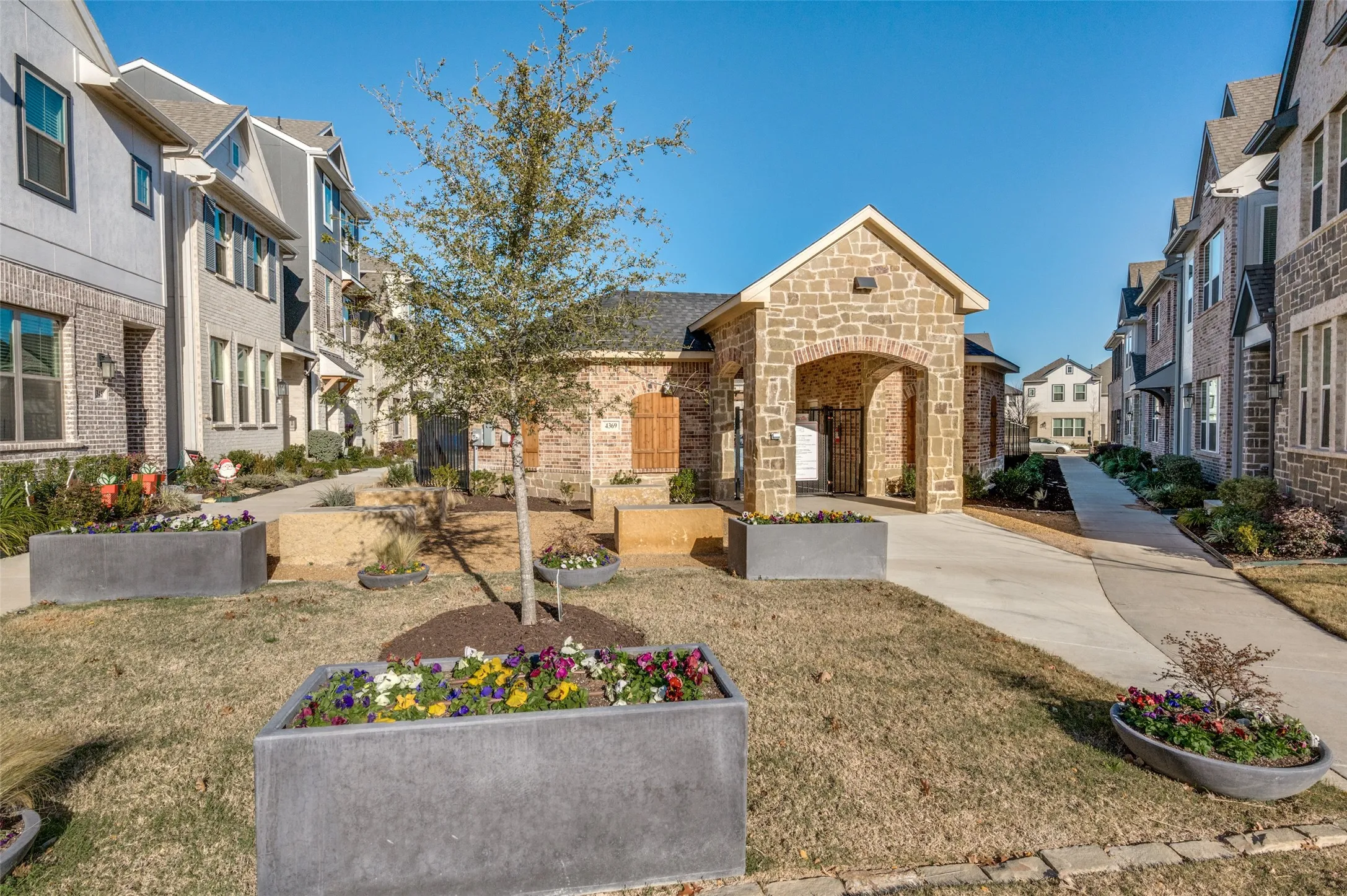 Single Family Residence For Rent in Tarrant County , 7520 Denny Drive, North Richland Hills, Texas 76180, 4 Bedroom, 3 Bathroom, 2 Garage spaces, 2,186 Sqft, built in 2024, mls#21372828, Real Estate Agent in North Richland Hills, Homes For Rent in Tarrant county, Homes For Rent in North Richland Hills, Realtor in North Richland Hills Texas, Real Estate Brokerage Independent Realty Texas, Luminita Cordes Realtor