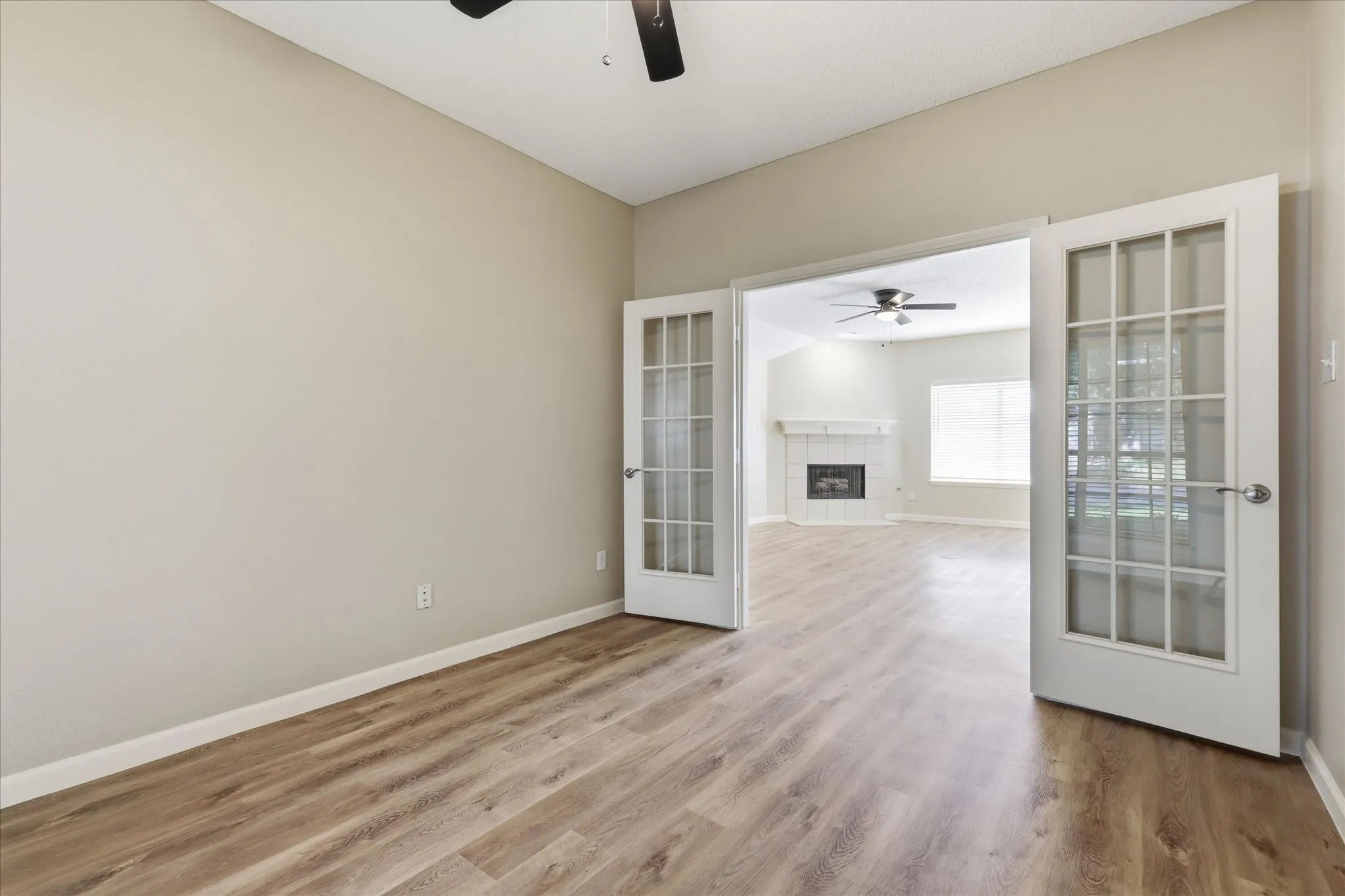Single Family Residence For Sale in Collin County , 7202 Hillshire Lane, Sachse, Texas 75048, 3 Bedroom, 2 Bathroom, 2 Garage spaces, 1,711 Sqft, built in 2001, mls#21372615, Real Estate Agent in Sachse, Homes For Sale in Collin county, Homes For Sale in Sachse, Realtor in Sachse Texas, Real Estate Brokerage Independent Realty Texas, Luminita Cordes Realtor