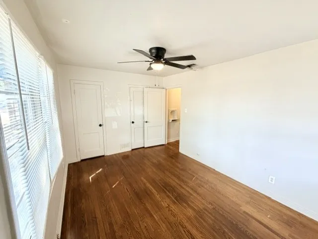Single Family Residence For Sale in Dallas County , 2681 Texas Drive, Dallas, Texas 75211, 5 Bedroom, 2 Bathroom, Garage spaces, 1,867 Sqft, built in 1950, mls#21371955, Real Estate Agent in Dallas, Homes For Sale in Dallas county, Homes For Sale in Dallas, Realtor in Dallas Texas, Real Estate Brokerage Independent Realty Texas, Luminita Cordes Realtor