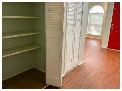 Single Family Residence For Sale in Dallas County , 2833 Emberwood Drive, Garland, Texas 75043, 3 Bedroom, 2 Bathroom, 2 Garage spaces, 1,765 Sqft, built in 1975, mls#21372667, Real Estate Agent in Garland, Homes For Sale in Dallas county, Homes For Sale in Garland, Realtor in Garland Texas, Real Estate Brokerage Independent Realty Texas, Luminita Cordes Realtor