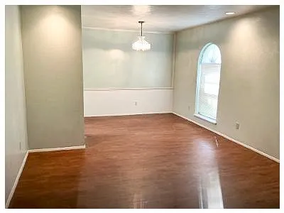 Single Family Residence For Sale in Dallas County , 2833 Emberwood Drive, Garland, Texas 75043, 3 Bedroom, 2 Bathroom, 2 Garage spaces, 1,765 Sqft, built in 1975, mls#21372667, Real Estate Agent in Garland, Homes For Sale in Dallas county, Homes For Sale in Garland, Realtor in Garland Texas, Real Estate Brokerage Independent Realty Texas, Luminita Cordes Realtor