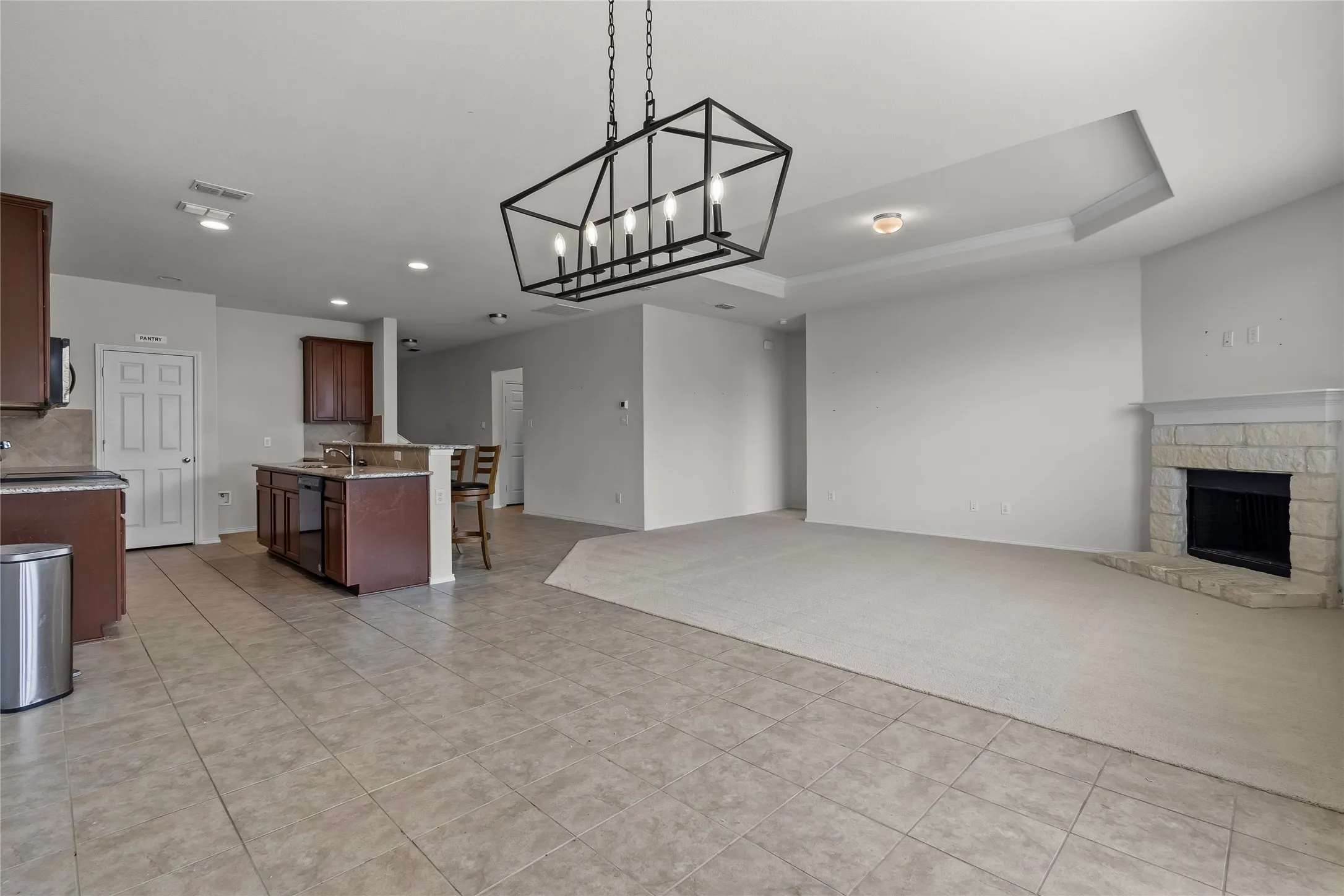 Single Family Residence For Sale in Kaufman County , 1009 Norias Drive, Forney, Texas 75126, 4 Bedroom, 3 Bathroom, 2 Garage spaces, 2,485 Sqft, built in 2019, mls#21349645, Real Estate Agent in Forney, Homes For Sale in Kaufman county, Homes For Sale in Forney, Realtor in Forney Texas, Real Estate Brokerage Independent Realty Texas, Luminita Cordes Realtor