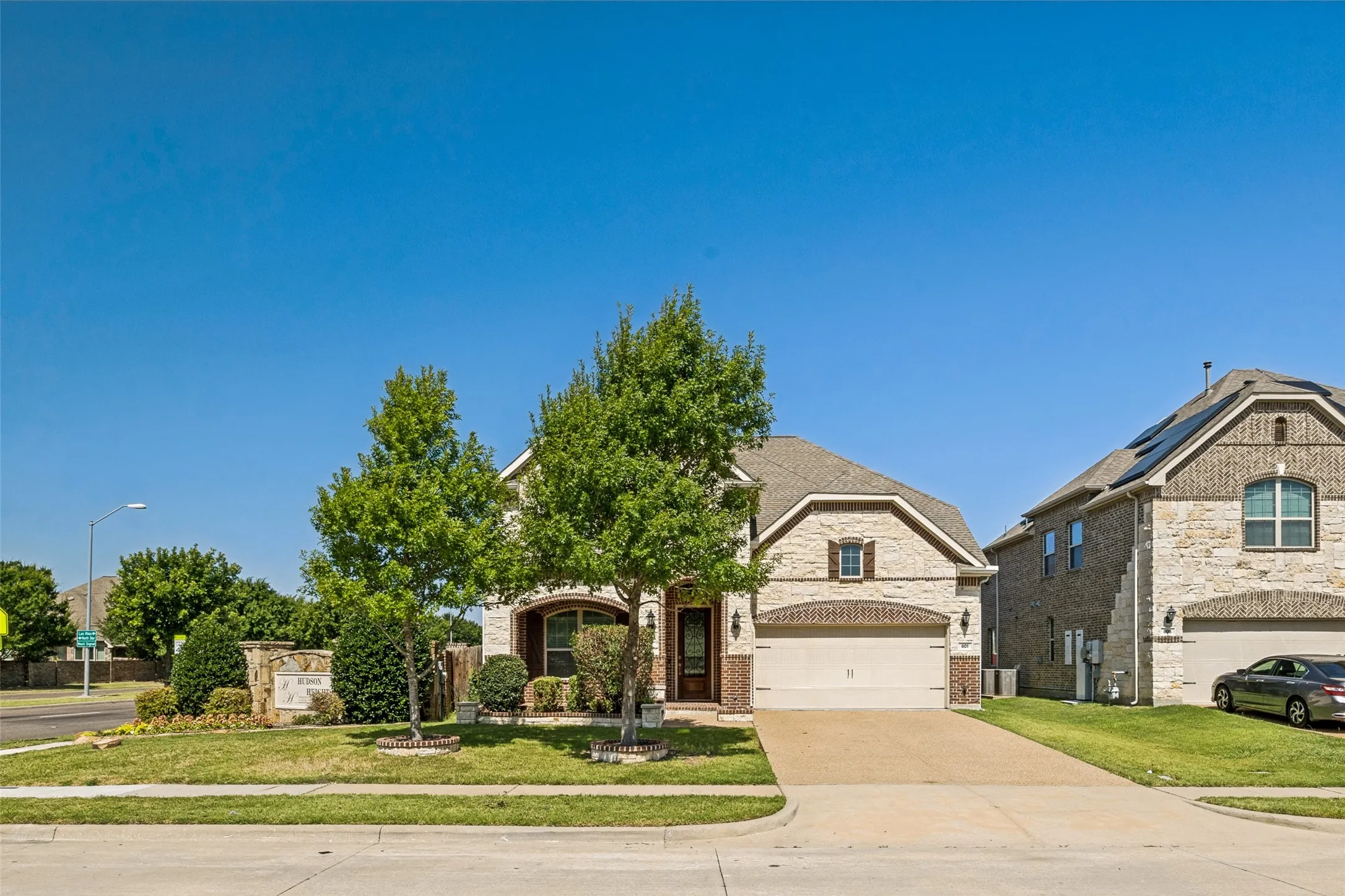Single Family Residence For Rent in Collin County , 801 Feathering Way, Plano, Texas 75074, 4 Bedroom, 4 Bathroom, 2 Garage spaces, 3,018 Sqft, built in 2017, mls#21372863, Real Estate Agent in Plano, Homes For Rent in Collin county, Homes For Rent in Plano, Realtor in Plano Texas, Real Estate Brokerage Independent Realty Texas, Luminita Cordes Realtor
