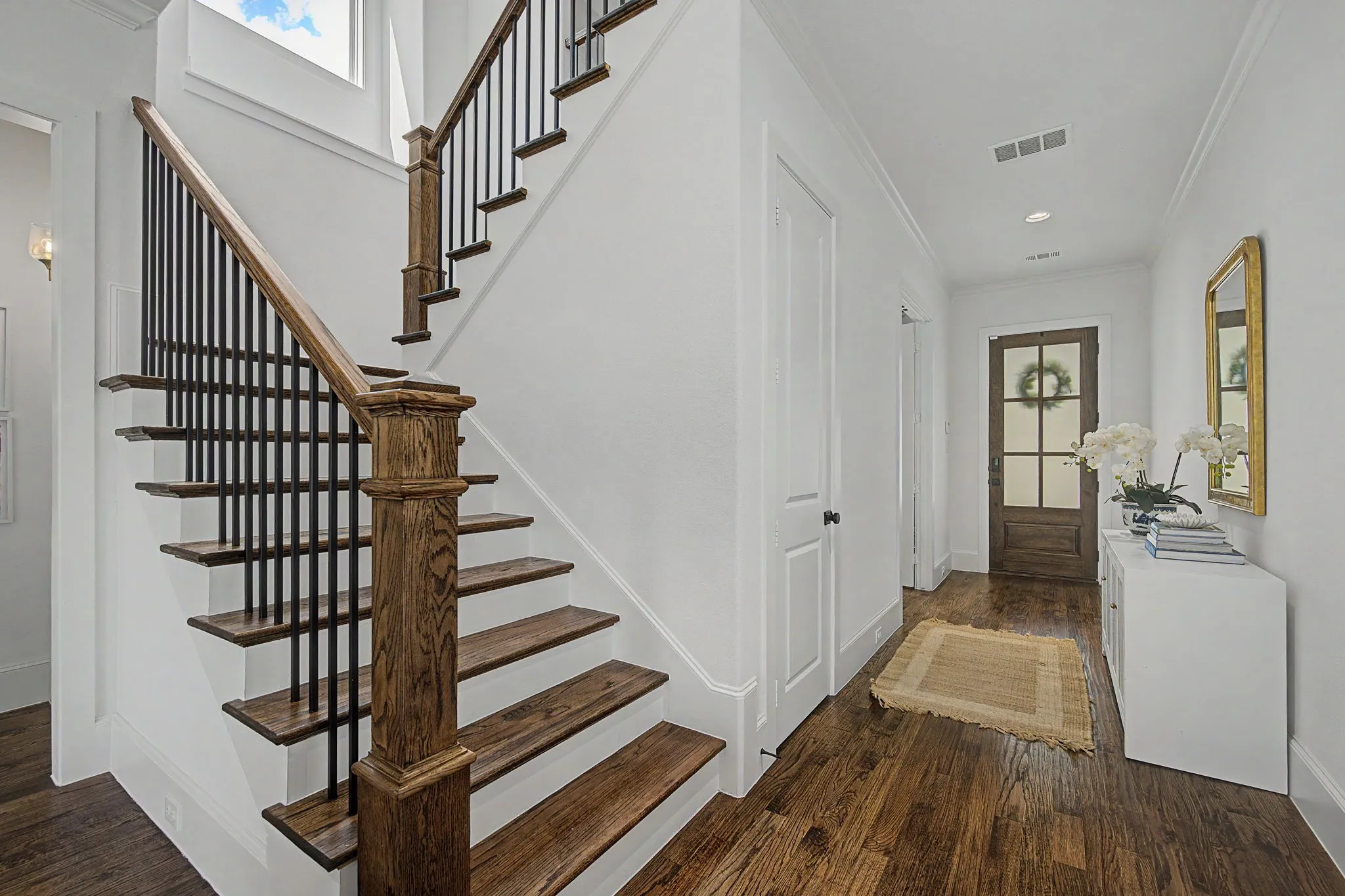 Entry way