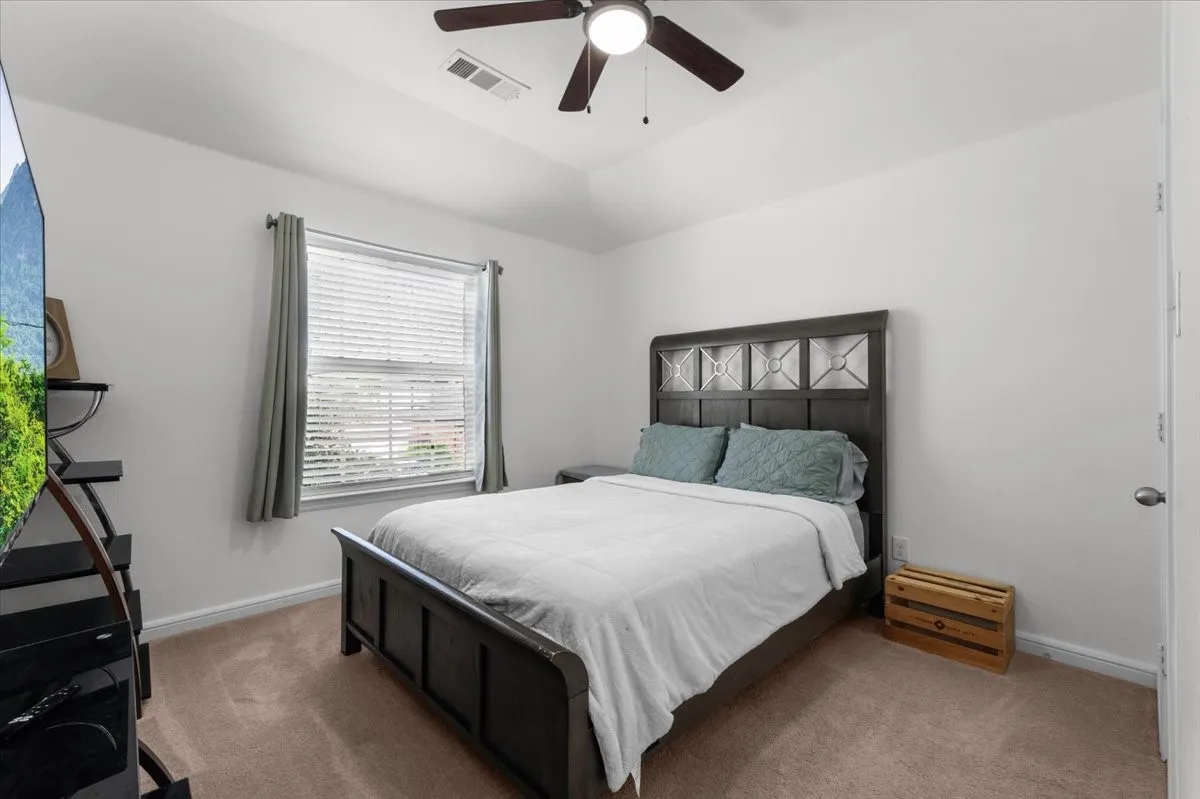 Single Family Residence For Sale in Tarrant County , 2909 Merry View Lane, Fort Worth, Texas 76120, 4 Bedroom, 3 Bathroom, 2 Garage spaces, 2,533 Sqft, built in 2012, mls#21372764, Real Estate Agent in Fort Worth, Homes For Sale in Tarrant county, Homes For Sale in Fort Worth, Realtor in Fort Worth Texas, Real Estate Brokerage Independent Realty Texas, Luminita Cordes Realtor