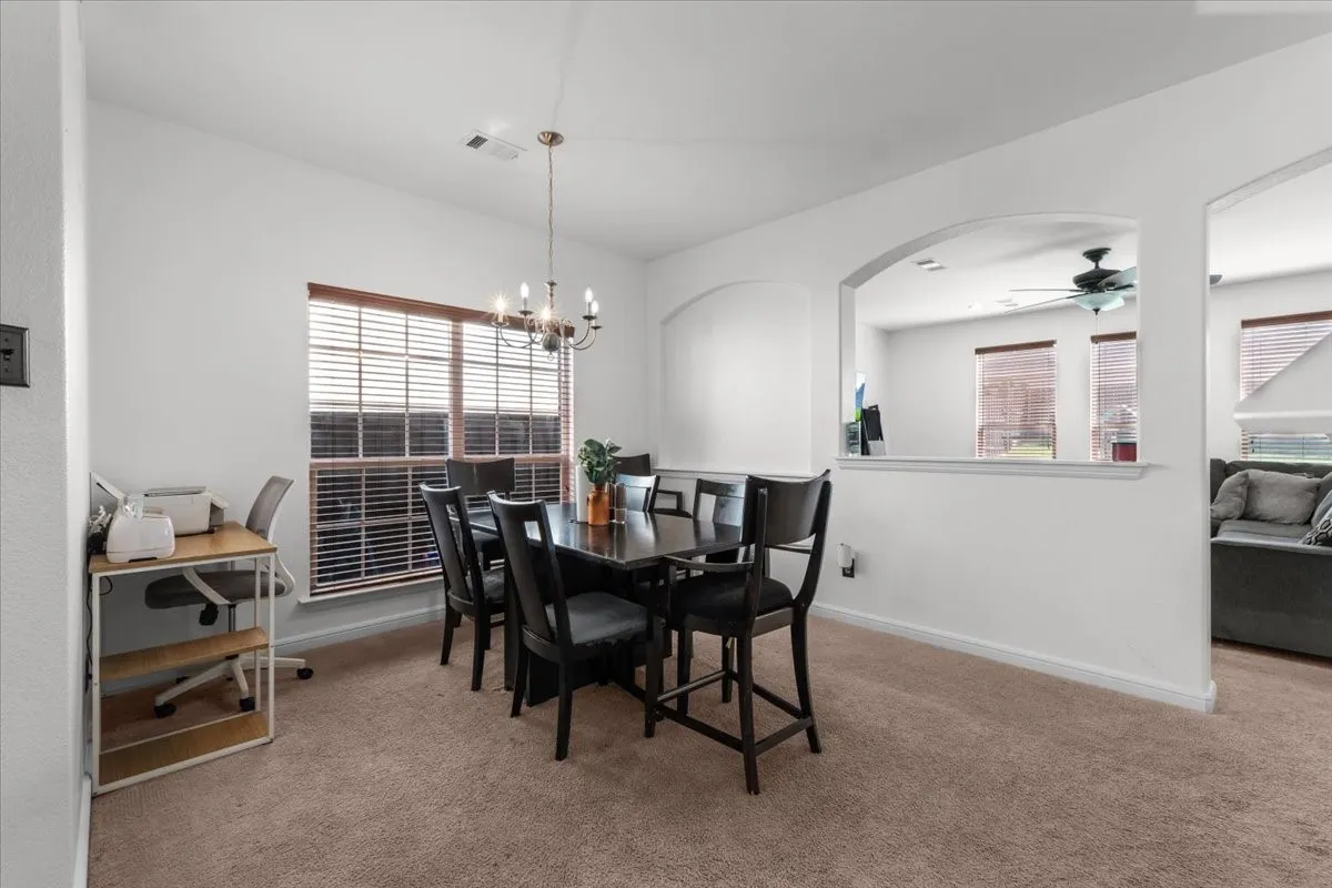 Single Family Residence For Sale in Tarrant County , 2909 Merry View Lane, Fort Worth, Texas 76120, 4 Bedroom, 3 Bathroom, 2 Garage spaces, 2,533 Sqft, built in 2012, mls#21372764, Real Estate Agent in Fort Worth, Homes For Sale in Tarrant county, Homes For Sale in Fort Worth, Realtor in Fort Worth Texas, Real Estate Brokerage Independent Realty Texas, Luminita Cordes Realtor