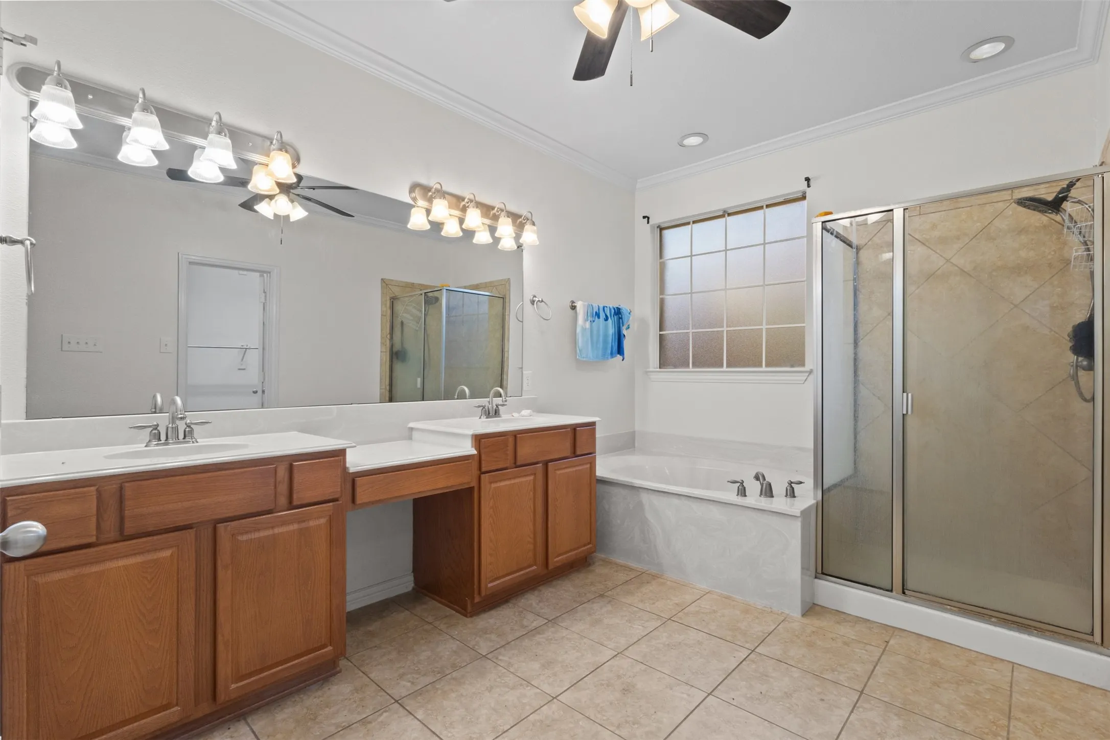 Single Family Residence For Sale in Dallas County , 7513 Kallan Drive, Rowlett, Texas 75089, 5 Bedroom, 3 Bathroom, 2 Garage spaces, 3,542 Sqft, built in 2005, mls#21372212, Real Estate Agent in Rowlett, Homes For Sale in Dallas county, Homes For Sale in Rowlett, Realtor in Rowlett Texas, Real Estate Brokerage Independent Realty Texas, Luminita Cordes Realtor