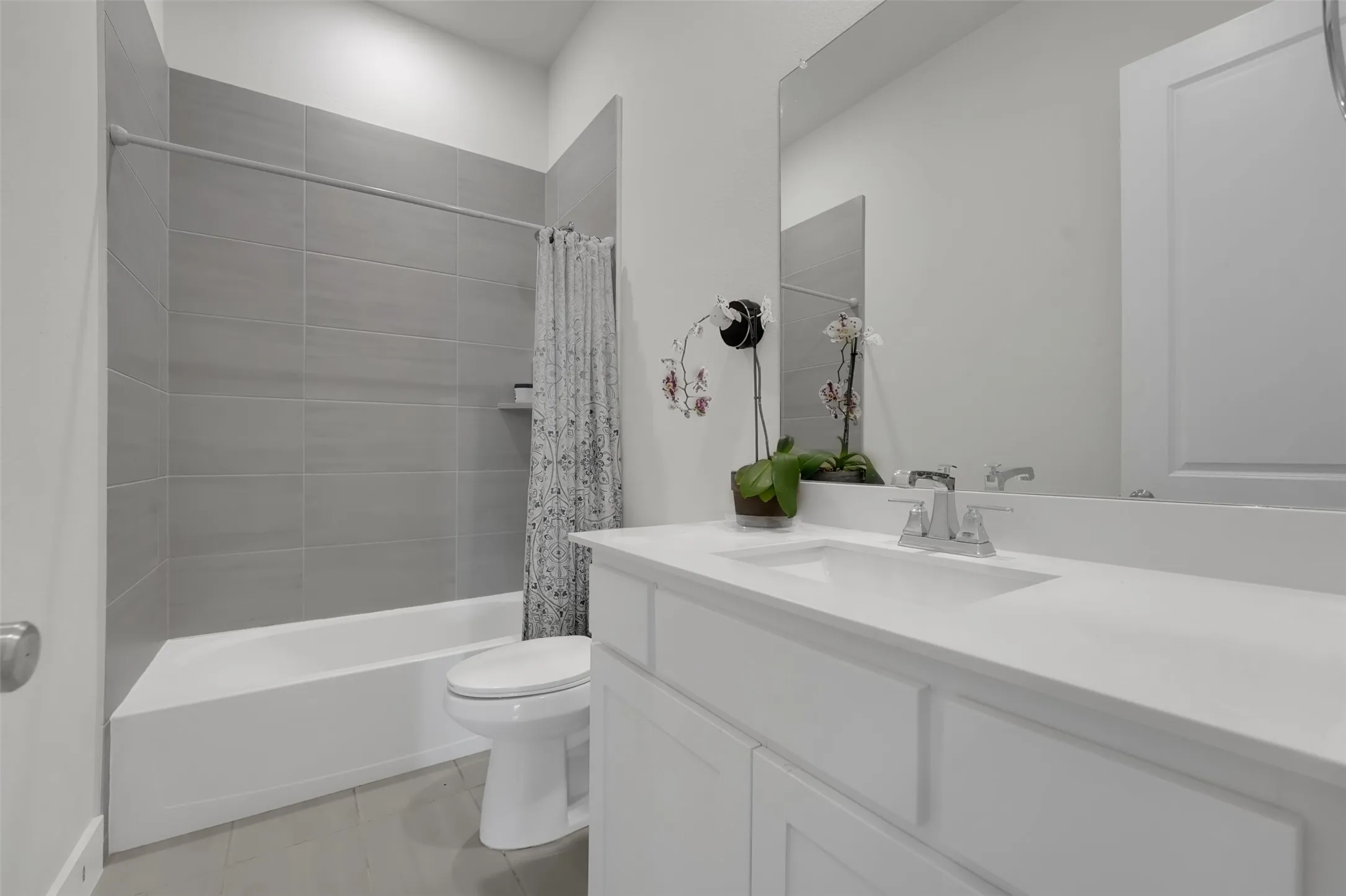 Single Family Residence For Rent in Collin County , 506 Lakeshore Boulevard, Allen, Texas 75002, 3 Bedroom, 4 Bathroom, 3 Garage spaces, 3,125 Sqft, built in 2021, mls#21371158, Real Estate Agent in Allen, Homes For Rent in Collin county, Homes For Rent in Allen, Realtor in Allen Texas, Real Estate Brokerage Independent Realty Texas, Luminita Cordes Realtor