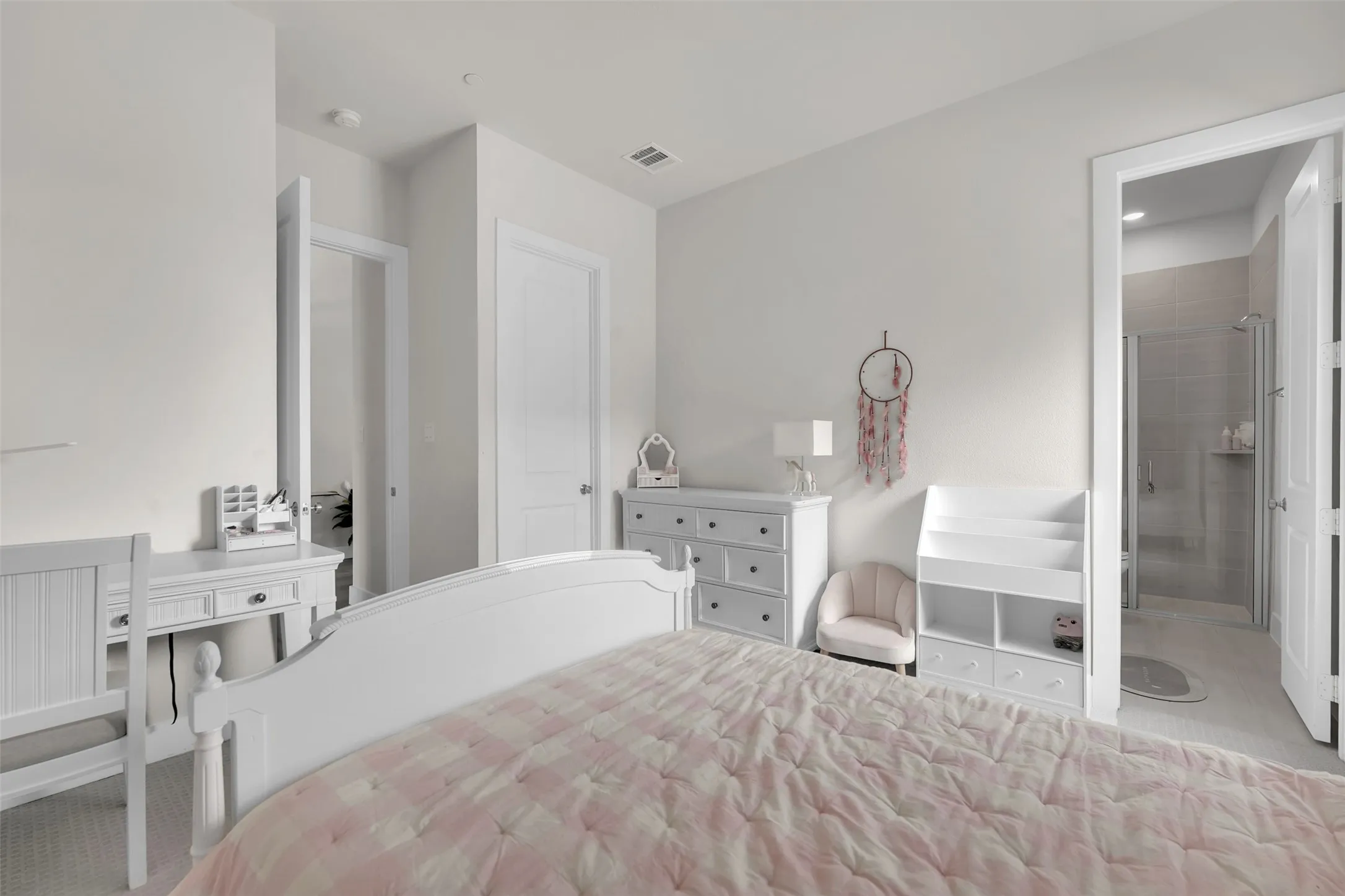 Single Family Residence For Rent in Collin County , 506 Lakeshore Boulevard, Allen, Texas 75002, 3 Bedroom, 4 Bathroom, 3 Garage spaces, 3,125 Sqft, built in 2021, mls#21371158, Real Estate Agent in Allen, Homes For Rent in Collin county, Homes For Rent in Allen, Realtor in Allen Texas, Real Estate Brokerage Independent Realty Texas, Luminita Cordes Realtor