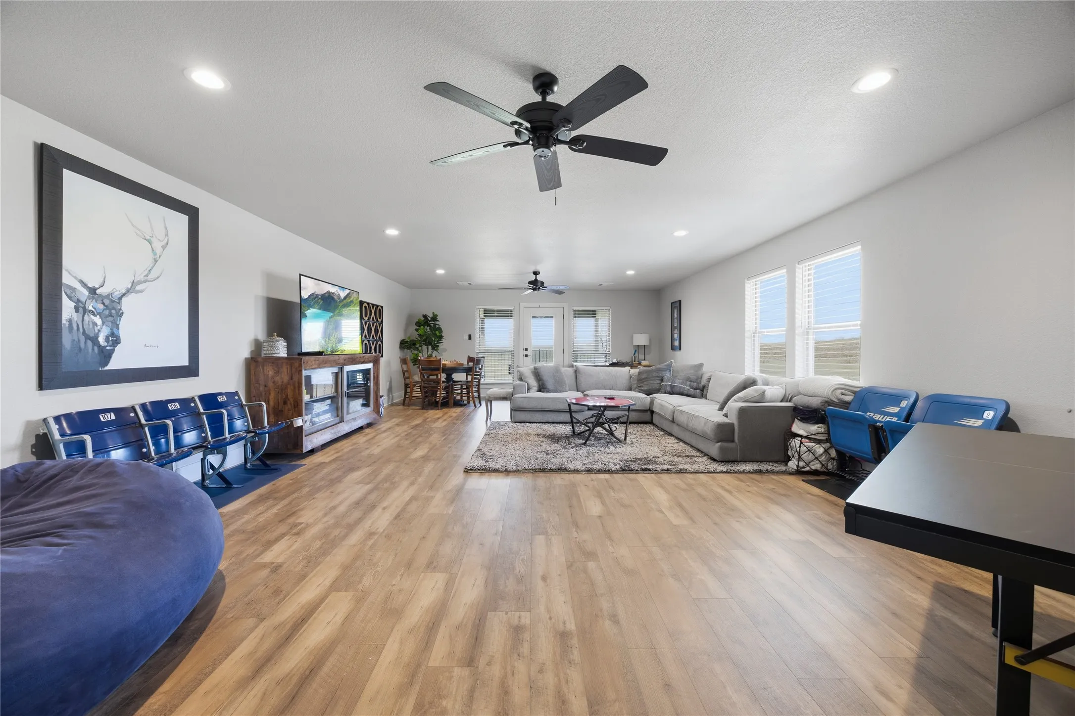Single Family Residence For Sale in Parker County , 1345 Crown Valley Drive, Weatherford, Texas 76087, 4 Bedroom, 3 Bathroom, 3 Garage spaces, 3,488 Sqft, built in 2020, mls#21370474, Real Estate Agent in Weatherford, Homes For Sale in Parker county, Homes For Sale in Weatherford, Realtor in Weatherford Texas, Real Estate Brokerage Independent Realty Texas, Luminita Cordes Realtor