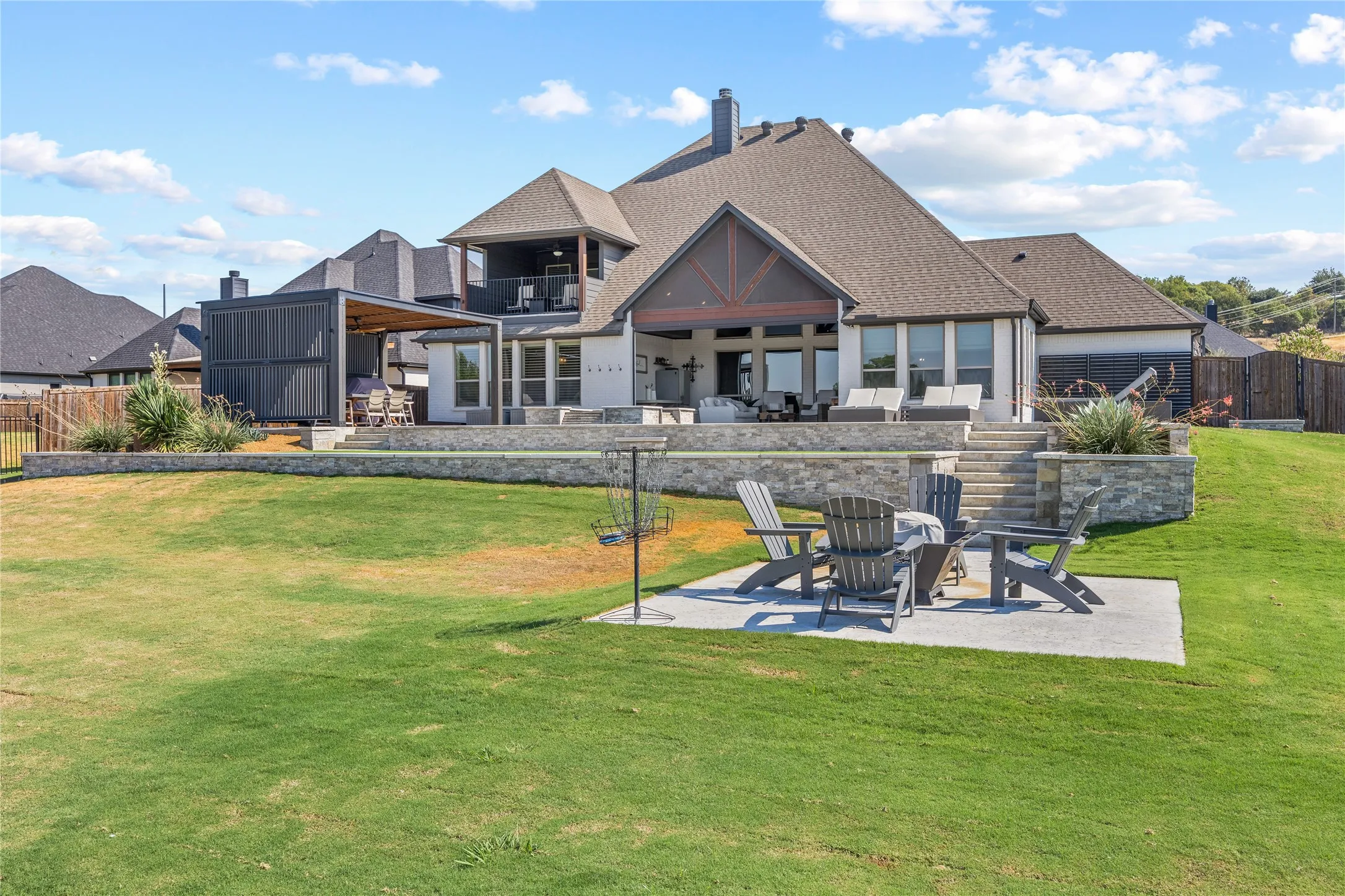 Single Family Residence For Sale in Parker County , 1345 Crown Valley Drive, Weatherford, Texas 76087, 4 Bedroom, 3 Bathroom, 3 Garage spaces, 3,488 Sqft, built in 2020, mls#21370474, Real Estate Agent in Weatherford, Homes For Sale in Parker county, Homes For Sale in Weatherford, Realtor in Weatherford Texas, Real Estate Brokerage Independent Realty Texas, Luminita Cordes Realtor