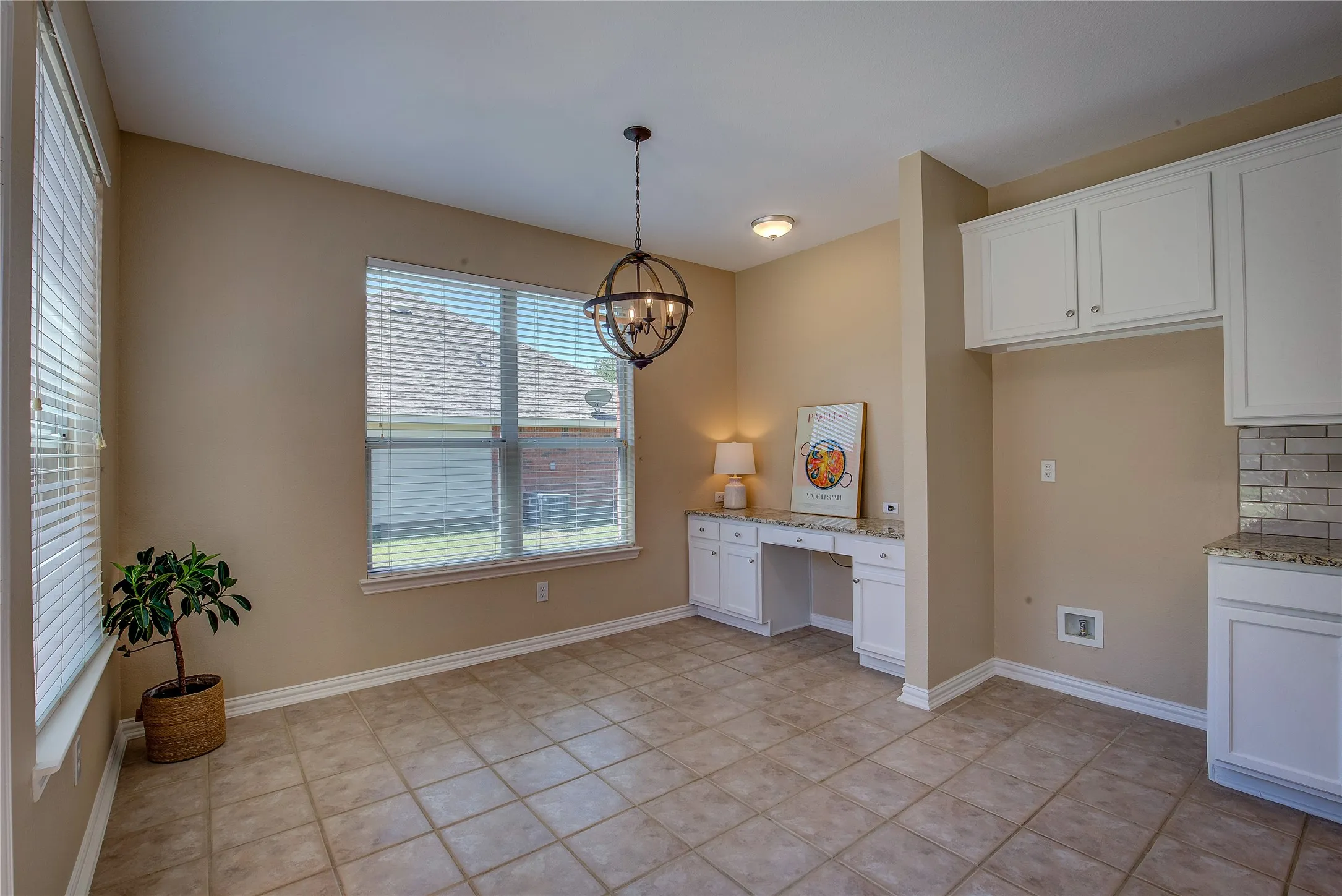 Single Family Residence For Rent in Collin County , 840 Brittany Way, Prosper, Texas 75078, 4 Bedroom, 2 Bathroom, 2 Garage spaces, 2,457 Sqft, built in 2002, mls#21363528, Real Estate Agent in Prosper, Homes For Rent in Collin county, Homes For Rent in Prosper, Realtor in Prosper Texas, Real Estate Brokerage Independent Realty Texas, Luminita Cordes Realtor