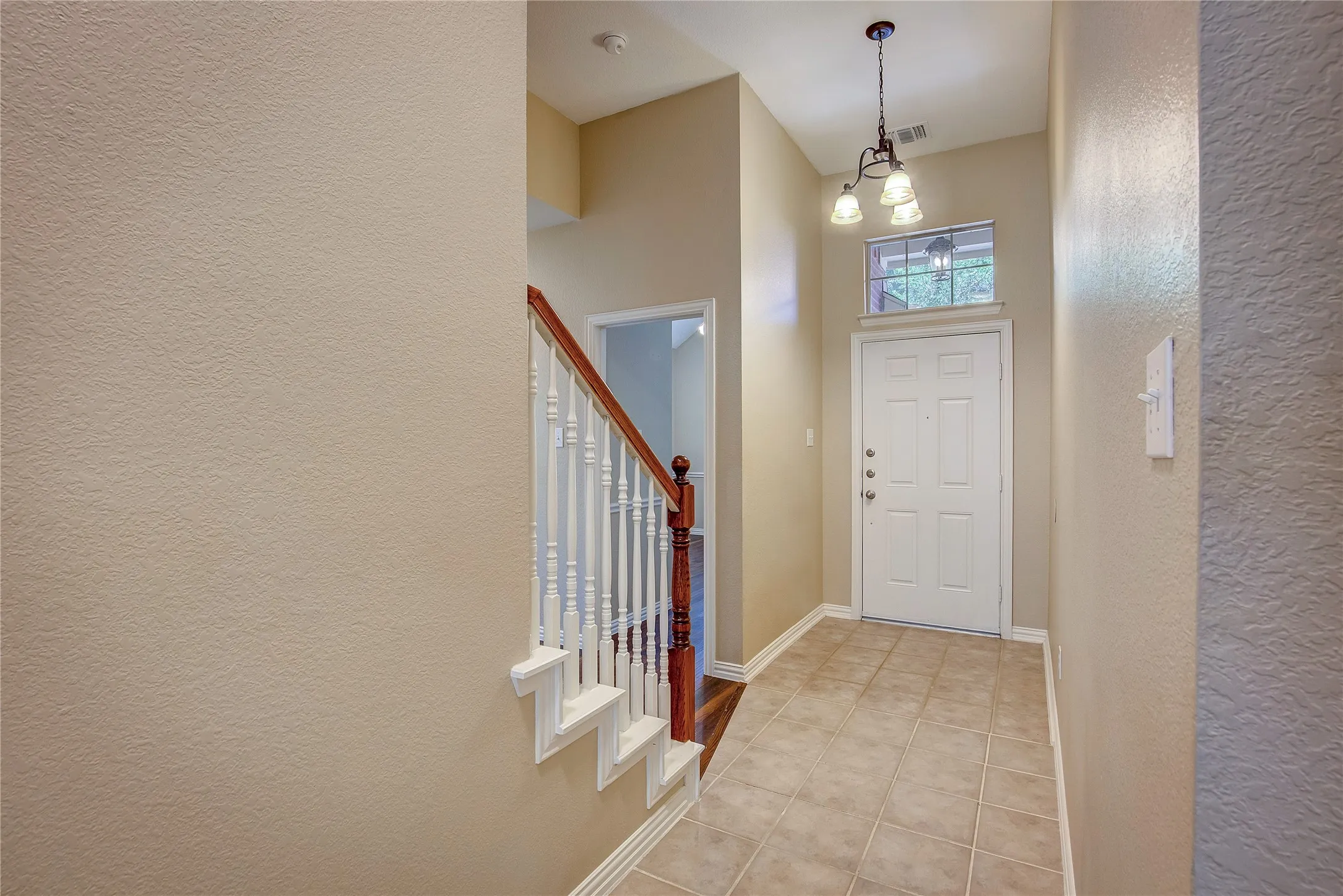 Single Family Residence For Rent in Collin County , 840 Brittany Way, Prosper, Texas 75078, 4 Bedroom, 2 Bathroom, 2 Garage spaces, 2,457 Sqft, built in 2002, mls#21363528, Real Estate Agent in Prosper, Homes For Rent in Collin county, Homes For Rent in Prosper, Realtor in Prosper Texas, Real Estate Brokerage Independent Realty Texas, Luminita Cordes Realtor