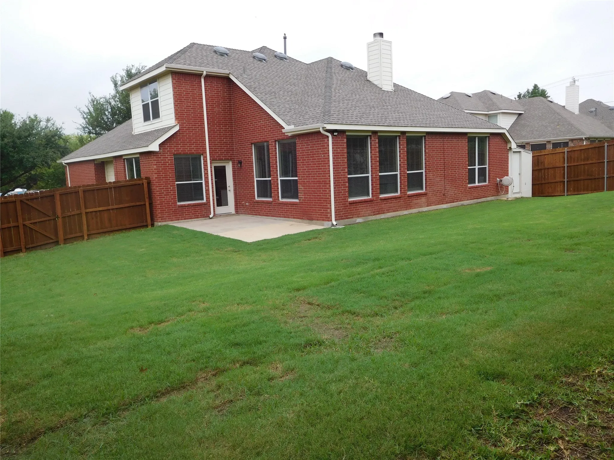 Single Family Residence For Rent in Collin County , 840 Brittany Way, Prosper, Texas 75078, 4 Bedroom, 2 Bathroom, 2 Garage spaces, 2,457 Sqft, built in 2002, mls#21363528, Real Estate Agent in Prosper, Homes For Rent in Collin county, Homes For Rent in Prosper, Realtor in Prosper Texas, Real Estate Brokerage Independent Realty Texas, Luminita Cordes Realtor