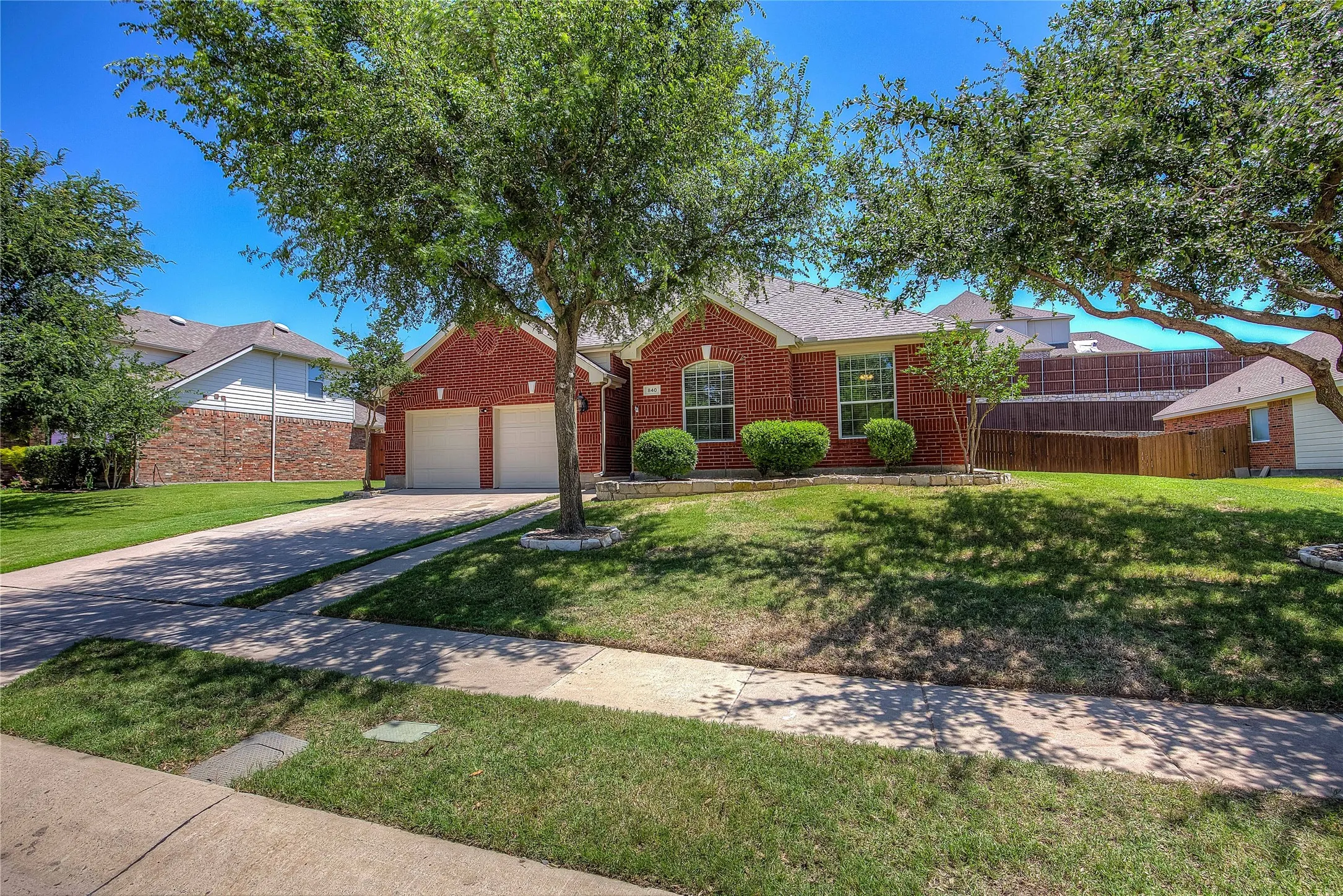 Single Family Residence For Rent in Collin County , 840 Brittany Way, Prosper, Texas 75078, 4 Bedroom, 2 Bathroom, 2 Garage spaces, 2,457 Sqft, built in 2002, mls#21363528, Real Estate Agent in Prosper, Homes For Rent in Collin county, Homes For Rent in Prosper, Realtor in Prosper Texas, Real Estate Brokerage Independent Realty Texas, Luminita Cordes Realtor
