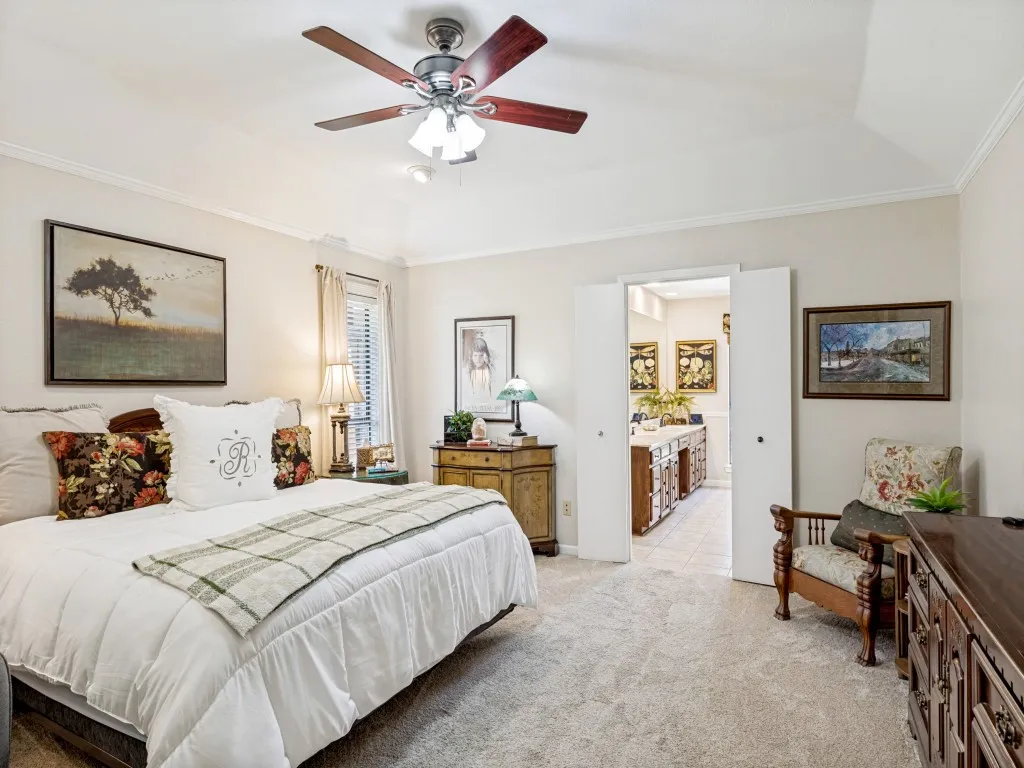 Single Family Residence For Sale in Collin County , 3801 Graphic Place, Plano, Texas 75075, 3 Bedroom, 3 Bathroom, 2 Garage spaces, 2,372 Sqft, built in 1981, mls#21372815, Real Estate Agent in Plano, Homes For Sale in Collin county, Homes For Sale in Plano, Realtor in Plano Texas, Real Estate Brokerage Independent Realty Texas, Luminita Cordes Realtor