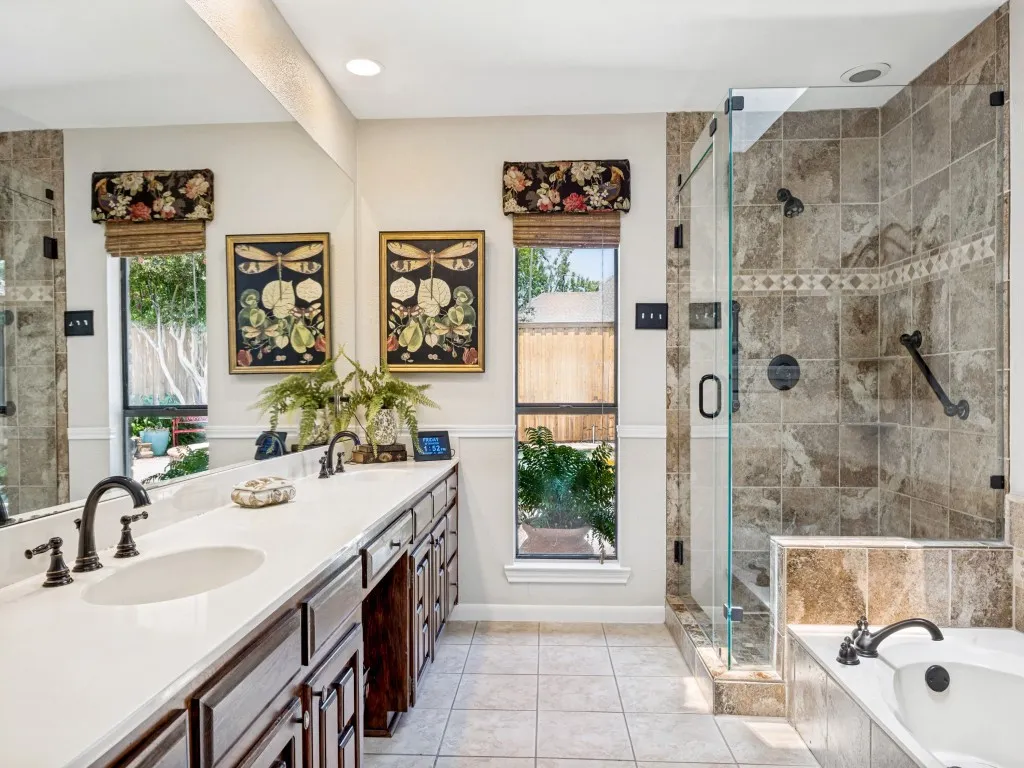Single Family Residence For Sale in Collin County , 3801 Graphic Place, Plano, Texas 75075, 3 Bedroom, 3 Bathroom, 2 Garage spaces, 2,372 Sqft, built in 1981, mls#21372815, Real Estate Agent in Plano, Homes For Sale in Collin county, Homes For Sale in Plano, Realtor in Plano Texas, Real Estate Brokerage Independent Realty Texas, Luminita Cordes Realtor