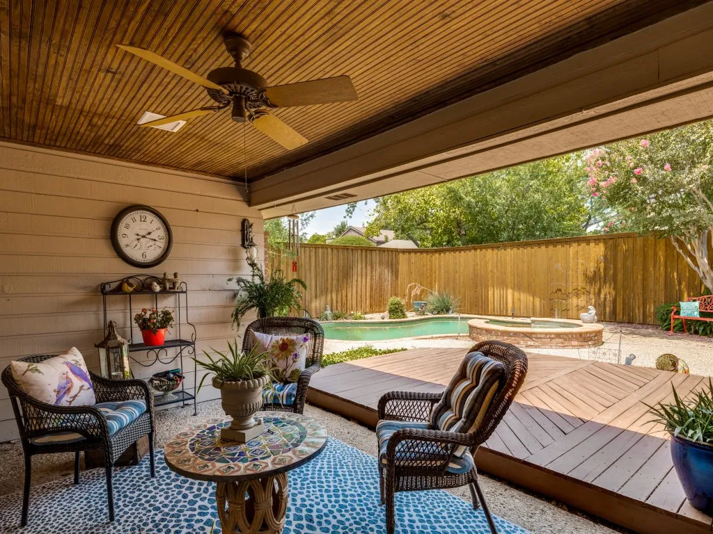 Single Family Residence For Sale in Collin County , 3801 Graphic Place, Plano, Texas 75075, 3 Bedroom, 3 Bathroom, 2 Garage spaces, 2,372 Sqft, built in 1981, mls#21372815, Real Estate Agent in Plano, Homes For Sale in Collin county, Homes For Sale in Plano, Realtor in Plano Texas, Real Estate Brokerage Independent Realty Texas, Luminita Cordes Realtor