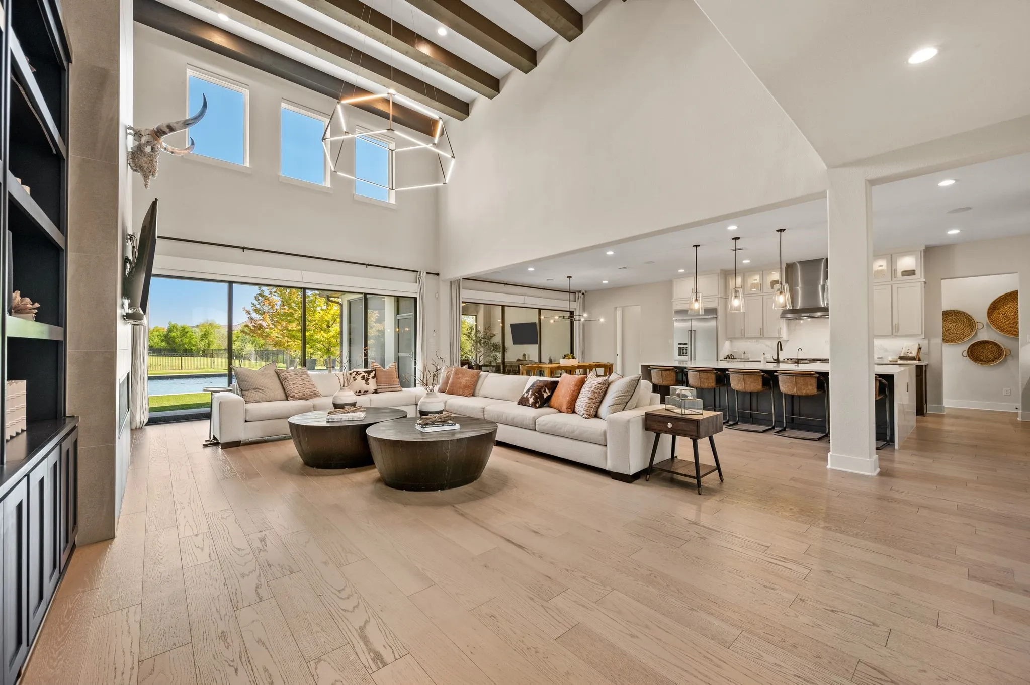 Single Family Residence For Rent in Denton County , 4104 Silverstein Street, Flower Mound, Texas 75022, 5 Bedroom, 6 Bathroom, 3 Garage spaces, 6,304 Sqft, built in 2021, mls#21372889, Real Estate Agent in Flower Mound, Homes For Rent in Denton county, Homes For Rent in Flower Mound, Realtor in Flower Mound Texas, Real Estate Brokerage Independent Realty Texas, Luminita Cordes Realtor