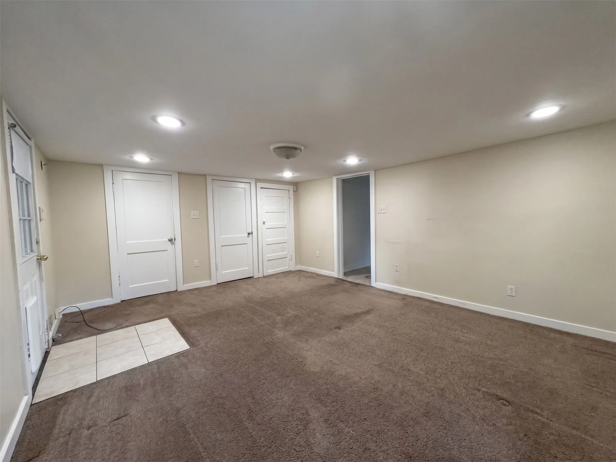 Single Family Residence For Sale in Tarrant County , 7613 Marys Creek Drive, Fort Worth, Texas 76116, 1 Bedroom, 1 Bathroom, Garage spaces, 720 Sqft, built in 1935, mls#21371261, Real Estate Agent in Fort Worth, Homes For Sale in Tarrant county, Homes For Sale in Fort Worth, Realtor in Fort Worth Texas, Real Estate Brokerage Independent Realty Texas, Luminita Cordes Realtor