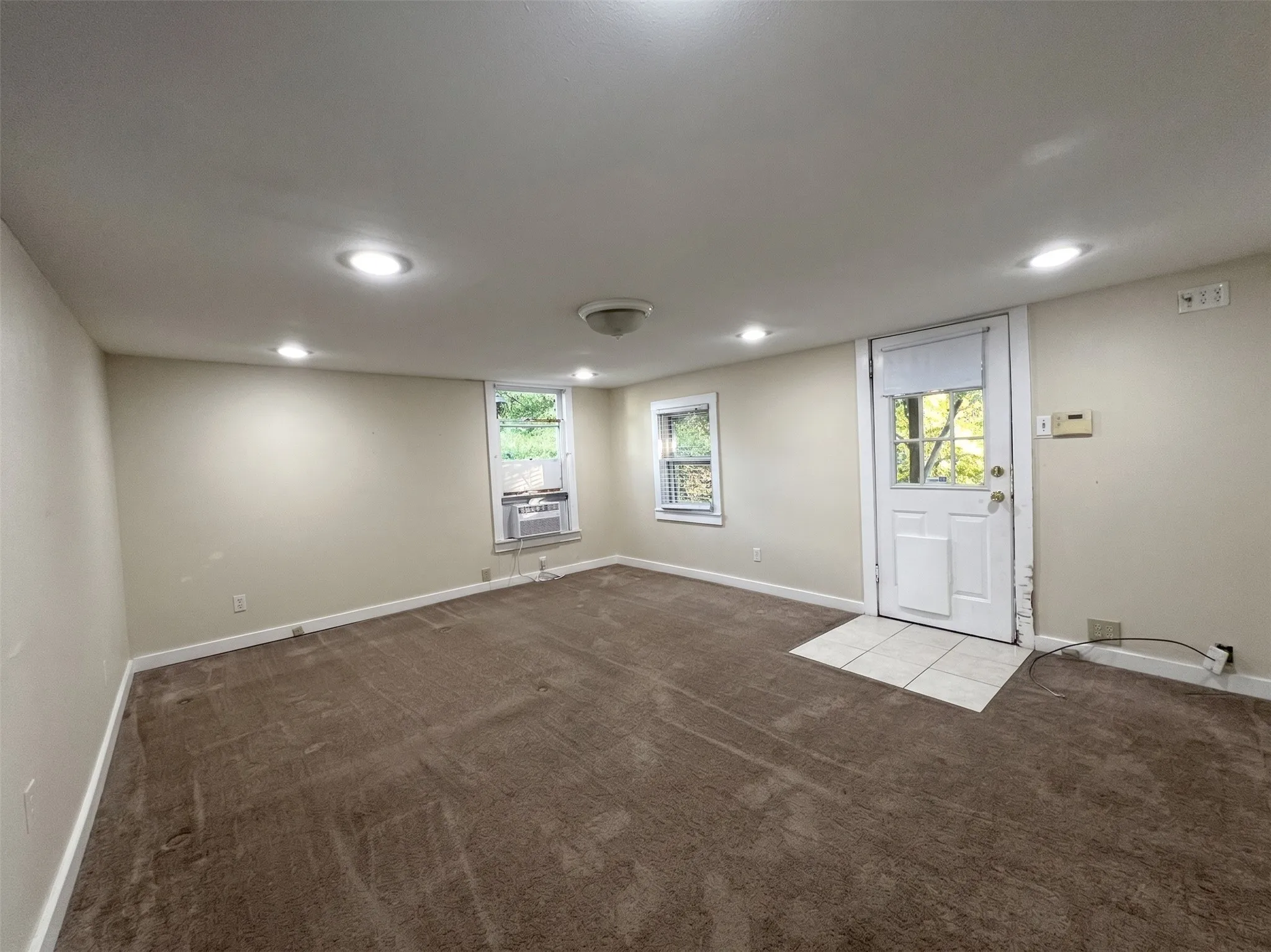 Single Family Residence For Sale in Tarrant County , 7613 Marys Creek Drive, Fort Worth, Texas 76116, 1 Bedroom, 1 Bathroom, Garage spaces, 720 Sqft, built in 1935, mls#21371261, Real Estate Agent in Fort Worth, Homes For Sale in Tarrant county, Homes For Sale in Fort Worth, Realtor in Fort Worth Texas, Real Estate Brokerage Independent Realty Texas, Luminita Cordes Realtor