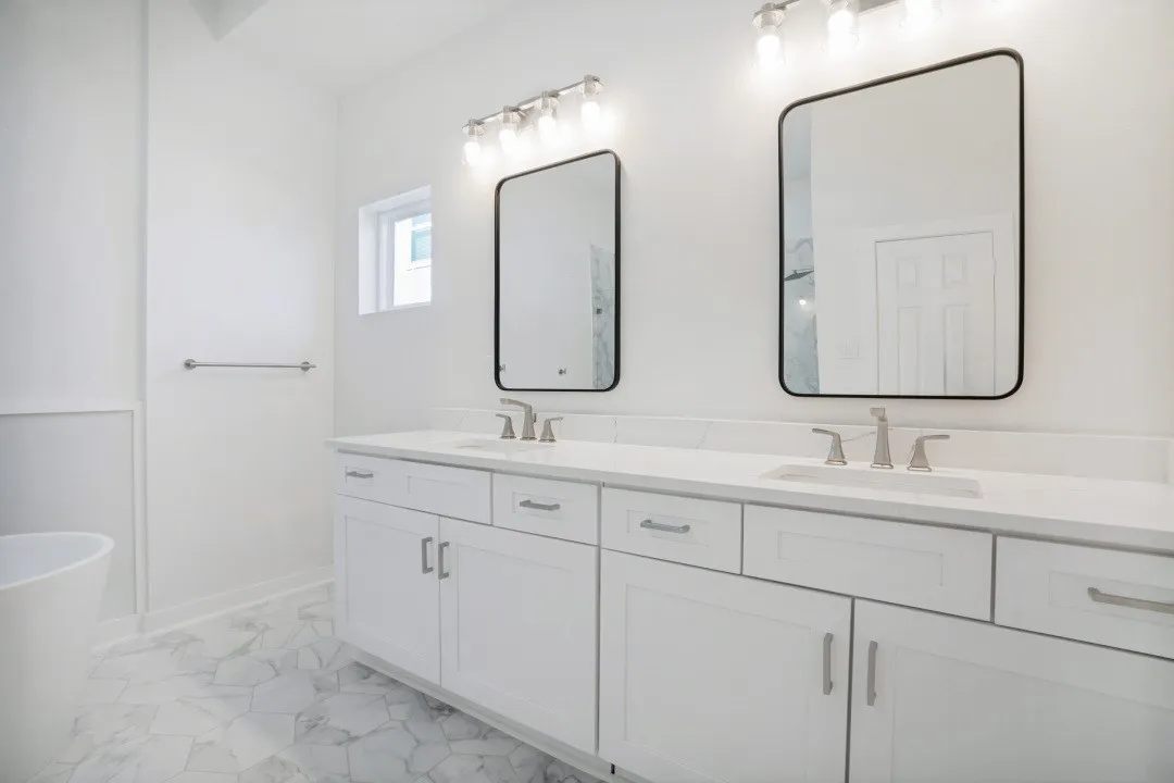 Single Family Residence For Rent in Denton County , 315 Lois Street, Roanoke, Texas 76262, 4 Bedroom, 4 Bathroom, 1 Garage spaces, 3,283 Sqft, built in 2022, mls#21370462, Real Estate Agent in Roanoke, Homes For Rent in Denton county, Homes For Rent in Roanoke, Realtor in Roanoke Texas, Real Estate Brokerage Independent Realty Texas, Luminita Cordes Realtor