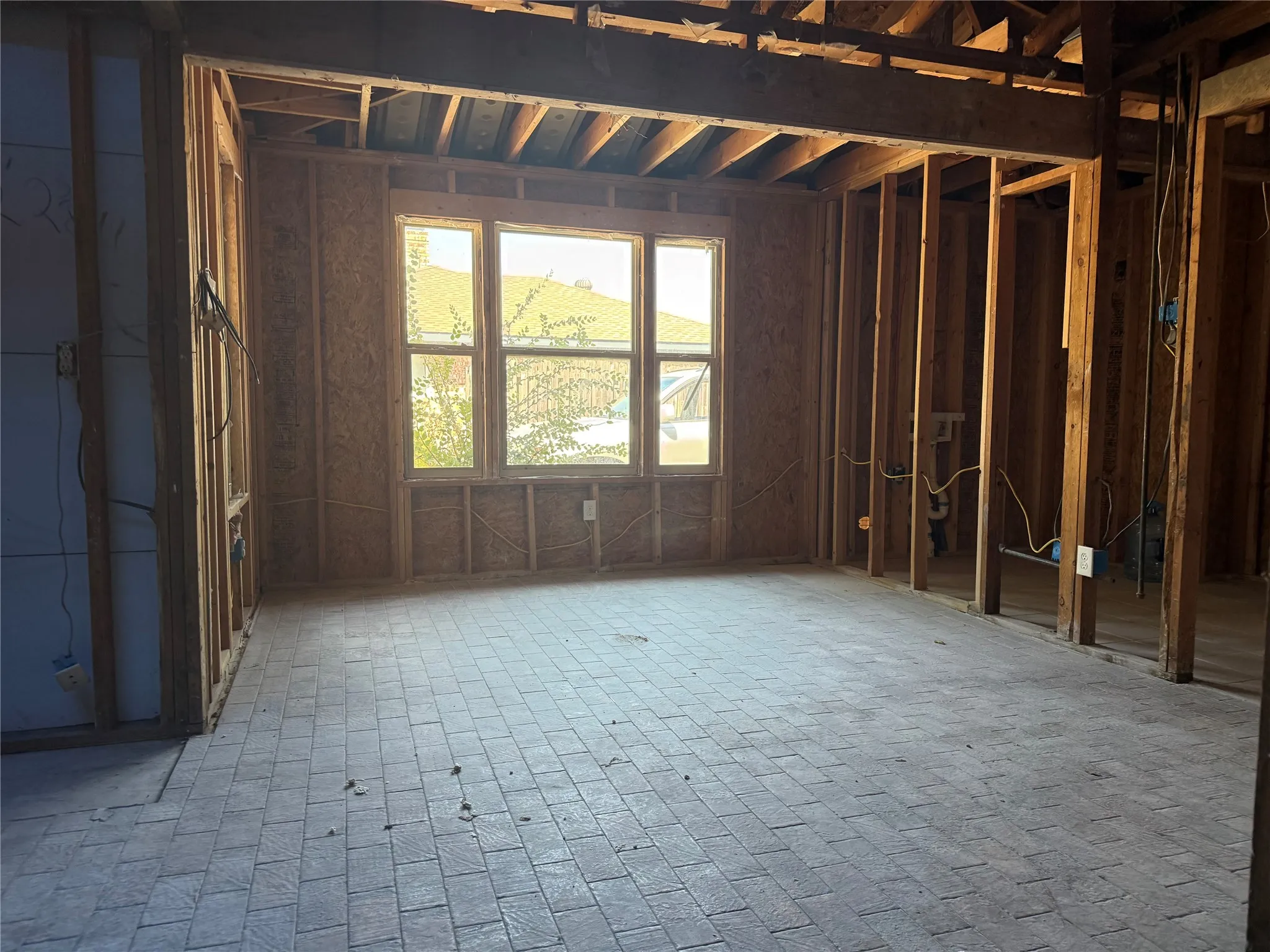 Single Family Residence For Sale in Dallas County , 147 Sandy Oak Lane, Coppell, Texas 75019, 4 Bedroom, 3 Bathroom, 2 Garage spaces, 2,316 Sqft, built in 1980, mls#21372902, Real Estate Agent in Coppell, Homes For Sale in Dallas county, Homes For Sale in Coppell, Realtor in Coppell Texas, Real Estate Brokerage Independent Realty Texas, Luminita Cordes Realtor