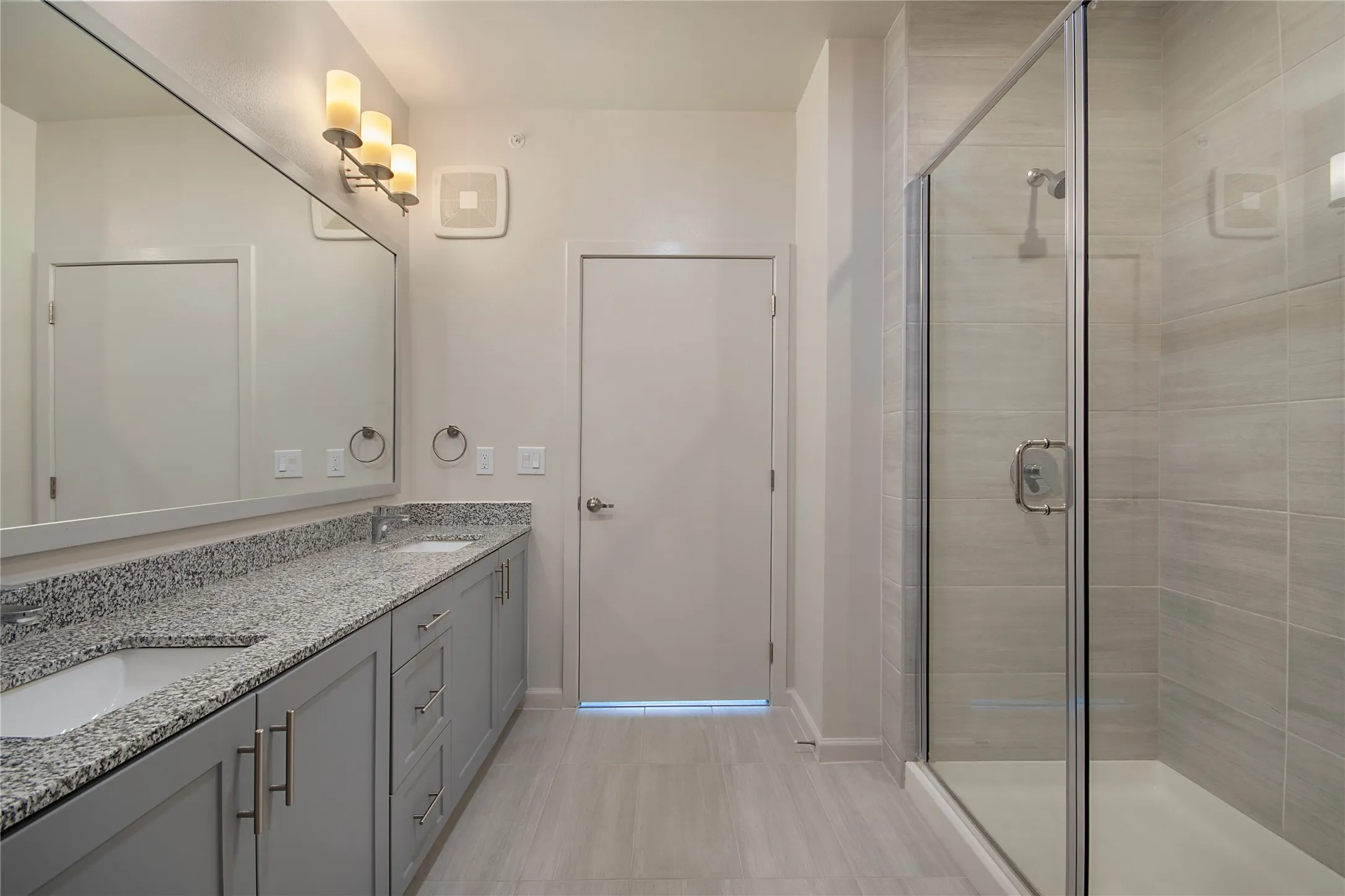 Townhouse For Rent in Collin County , 2100 Legacy Drive 506, Plano, Texas 75023, 3 Bedroom, 4 Bathroom, 2 Garage spaces, 1,897 Sqft, built in 2023, mls#21372892, Real Estate Agent in Plano, Homes For Rent in Collin county, Homes For Rent in Plano, Realtor in Plano Texas, Real Estate Brokerage Independent Realty Texas, Luminita Cordes Realtor