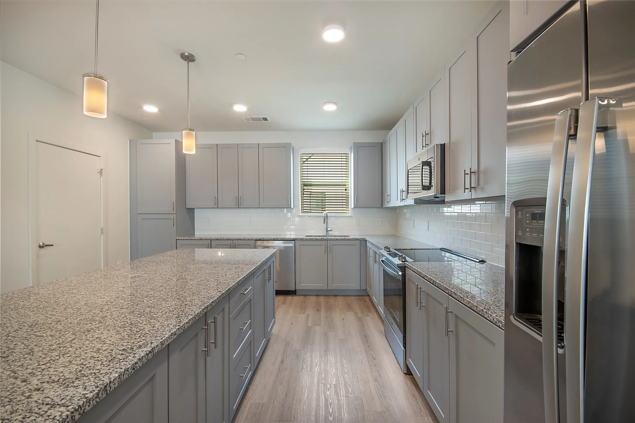 Townhouse For Rent in Collin County , 2100 Legacy Drive 506, Plano, Texas 75023, 3 Bedroom, 4 Bathroom, 2 Garage spaces, 1,897 Sqft, built in 2023, mls#21372892, Real Estate Agent in Plano, Homes For Rent in Collin county, Homes For Rent in Plano, Realtor in Plano Texas, Real Estate Brokerage Independent Realty Texas, Luminita Cordes Realtor
