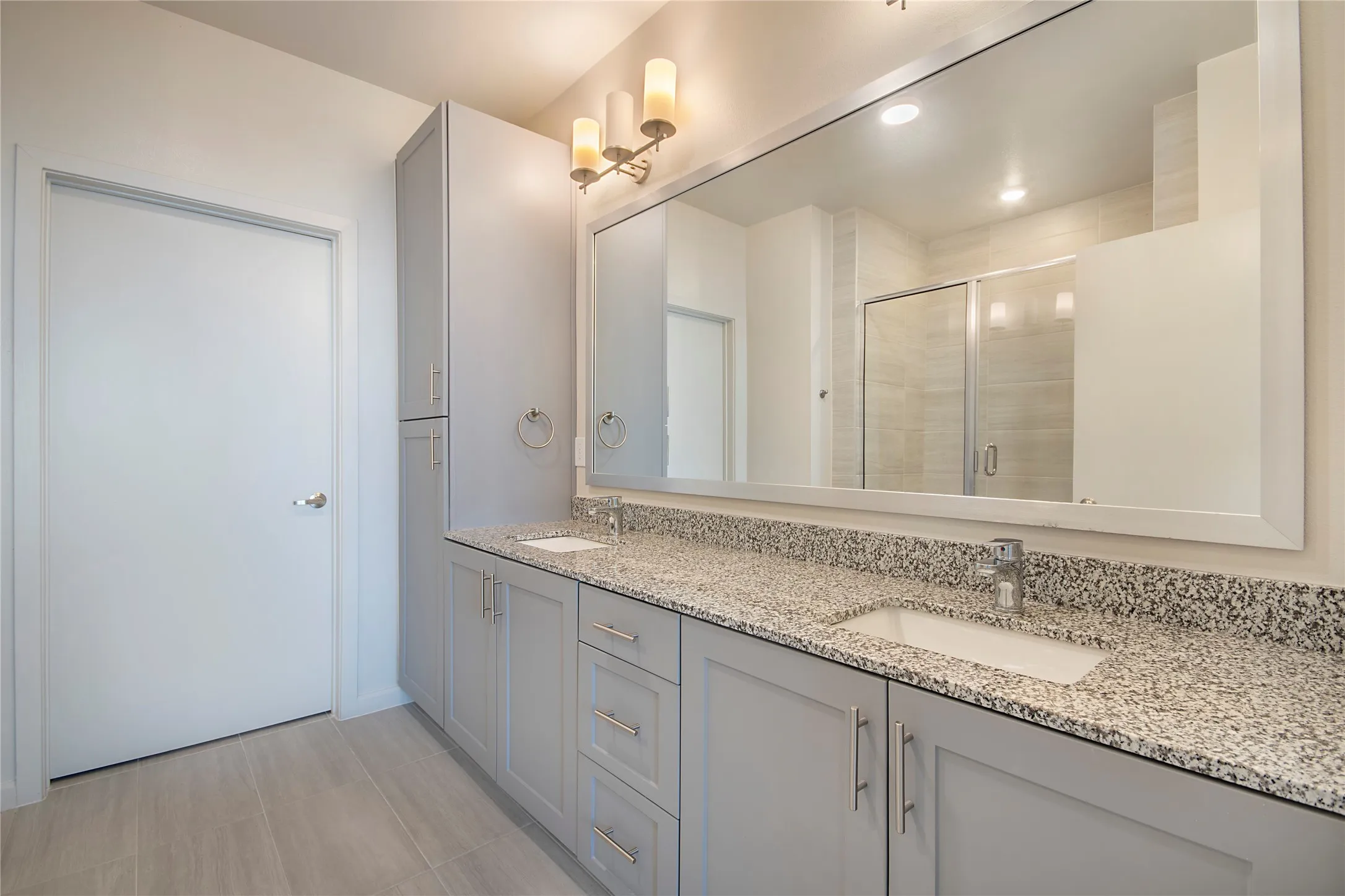 Townhouse For Rent in Collin County , 2100 Legacy Drive 506, Plano, Texas 75023, 3 Bedroom, 4 Bathroom, 2 Garage spaces, 1,897 Sqft, built in 2023, mls#21372892, Real Estate Agent in Plano, Homes For Rent in Collin county, Homes For Rent in Plano, Realtor in Plano Texas, Real Estate Brokerage Independent Realty Texas, Luminita Cordes Realtor
