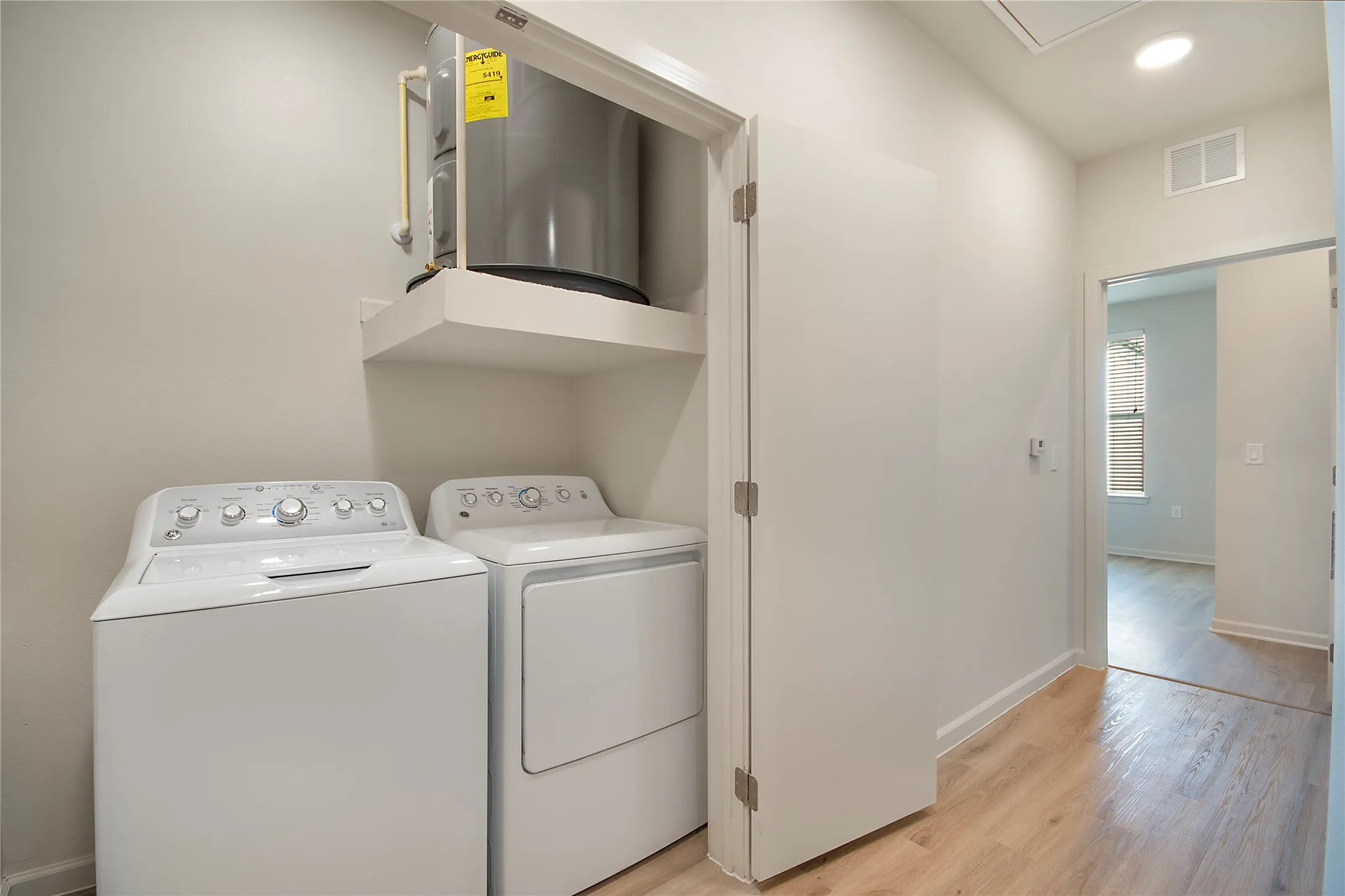 Townhouse For Rent in Collin County , 2100 Legacy Drive 506, Plano, Texas 75023, 3 Bedroom, 4 Bathroom, 2 Garage spaces, 1,897 Sqft, built in 2023, mls#21372892, Real Estate Agent in Plano, Homes For Rent in Collin county, Homes For Rent in Plano, Realtor in Plano Texas, Real Estate Brokerage Independent Realty Texas, Luminita Cordes Realtor