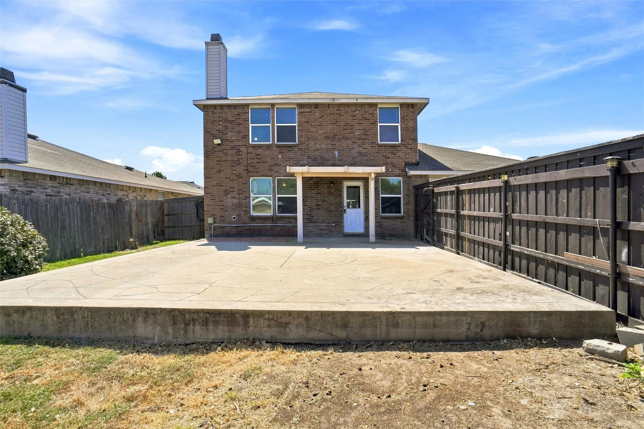Single Family Residence For Sale in Dallas County , 1027 Graystone Drive, Lancaster, Texas 75134, 4 Bedroom, 3 Bathroom, 2 Garage spaces, 2,560 Sqft, built in 2006, mls#21365808, Real Estate Agent in Lancaster, Homes For Sale in Dallas county, Homes For Sale in Lancaster, Realtor in Lancaster Texas, Real Estate Brokerage Independent Realty Texas, Luminita Cordes Realtor