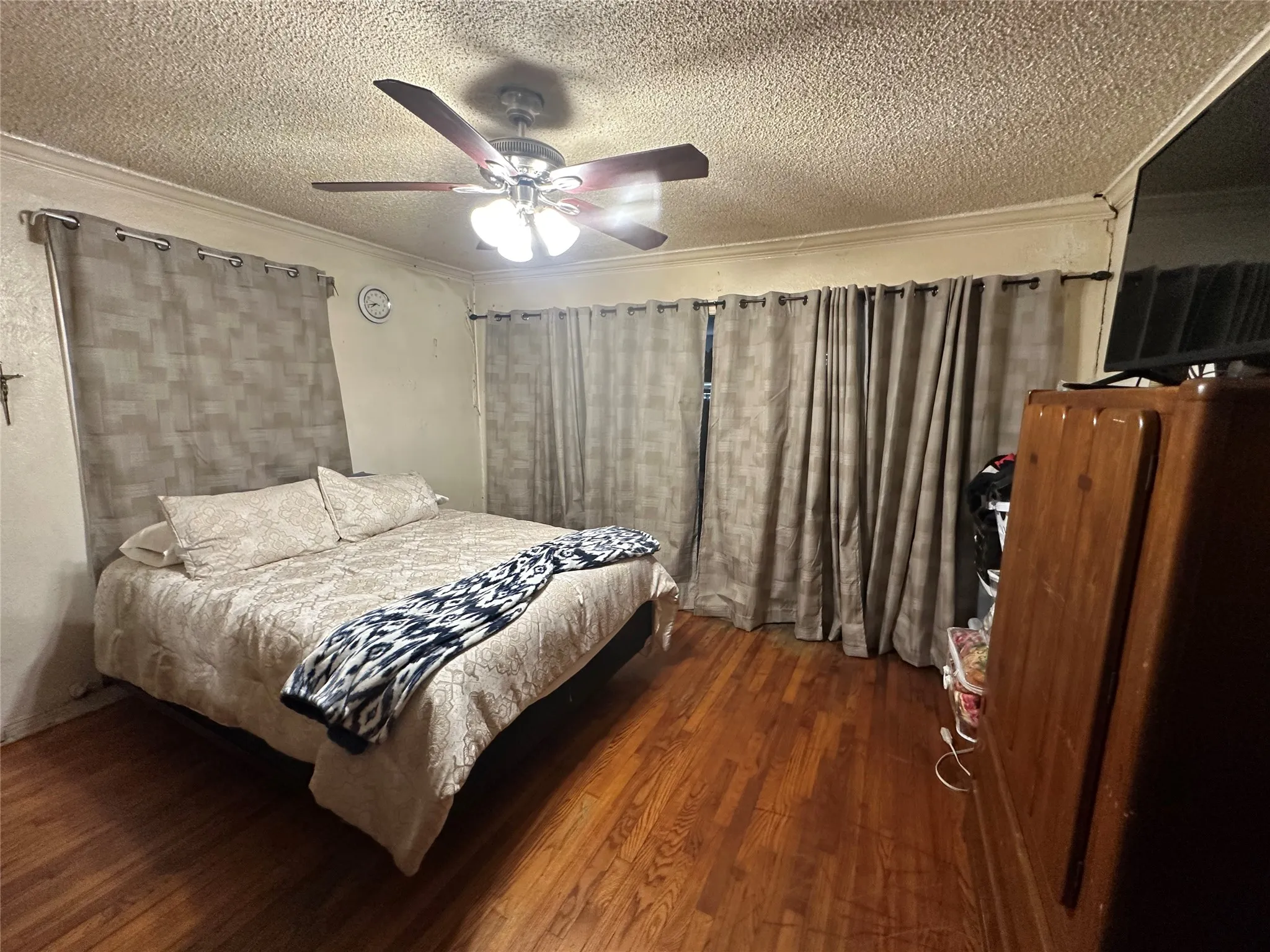 Single Family Residence For Sale in Dallas County , 7805 Wanebe Drive, Dallas, Texas 75235, 3 Bedroom, 2 Bathroom, Garage spaces, 1,561 Sqft, built in 1948, mls#21372900, Real Estate Agent in Dallas, Homes For Sale in Dallas county, Homes For Sale in Dallas, Realtor in Dallas Texas, Real Estate Brokerage Independent Realty Texas, Luminita Cordes Realtor