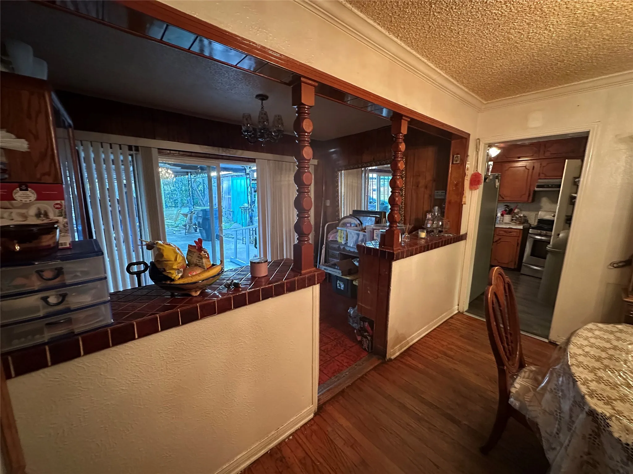 Single Family Residence For Sale in Dallas County , 7805 Wanebe Drive, Dallas, Texas 75235, 3 Bedroom, 2 Bathroom, Garage spaces, 1,561 Sqft, built in 1948, mls#21372900, Real Estate Agent in Dallas, Homes For Sale in Dallas county, Homes For Sale in Dallas, Realtor in Dallas Texas, Real Estate Brokerage Independent Realty Texas, Luminita Cordes Realtor