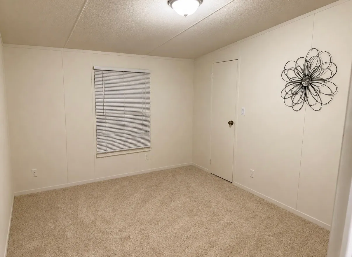 Mobile Home For Sale in Parker County , 113 Lazy Meadow Court, Springtown, Texas 76082, 3 Bedroom, 2 Bathroom, Garage spaces, 1,344 Sqft, built in 2000, mls#21372901, Real Estate Agent in Springtown, Homes For Sale in Parker county, Homes For Sale in Springtown, Realtor in Springtown Texas, Real Estate Brokerage Independent Realty Texas, Luminita Cordes Realtor