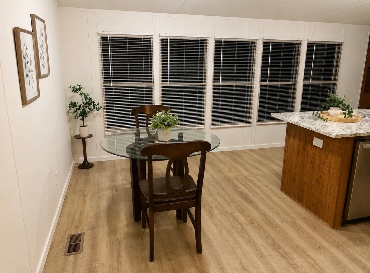 Mobile Home For Sale in Parker County , 113 Lazy Meadow Court, Springtown, Texas 76082, 3 Bedroom, 2 Bathroom, Garage spaces, 1,344 Sqft, built in 2000, mls#21372901, Real Estate Agent in Springtown, Homes For Sale in Parker county, Homes For Sale in Springtown, Realtor in Springtown Texas, Real Estate Brokerage Independent Realty Texas, Luminita Cordes Realtor