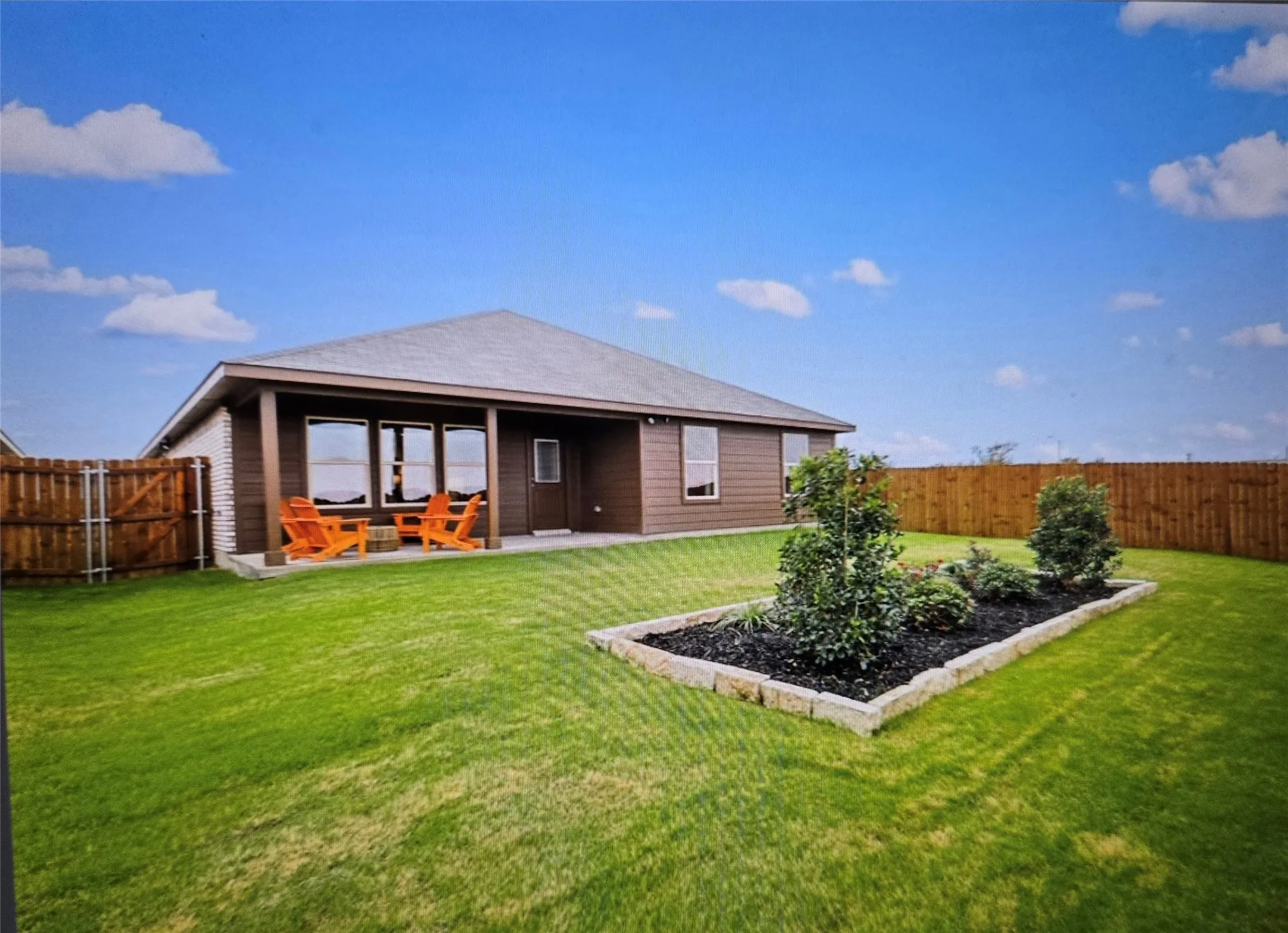 Single Family Residence For Sale in Johnson County , 1517 Central Park Drive, Alvarado, Texas 76009, 4 Bedroom, 2 Bathroom, 1 Garage spaces, 1,875 Sqft, built in 2024, mls#21372915, Real Estate Agent in Alvarado, Homes For Sale in Johnson county, Homes For Sale in Alvarado, Realtor in Alvarado Texas, Real Estate Brokerage Independent Realty Texas, Luminita Cordes Realtor