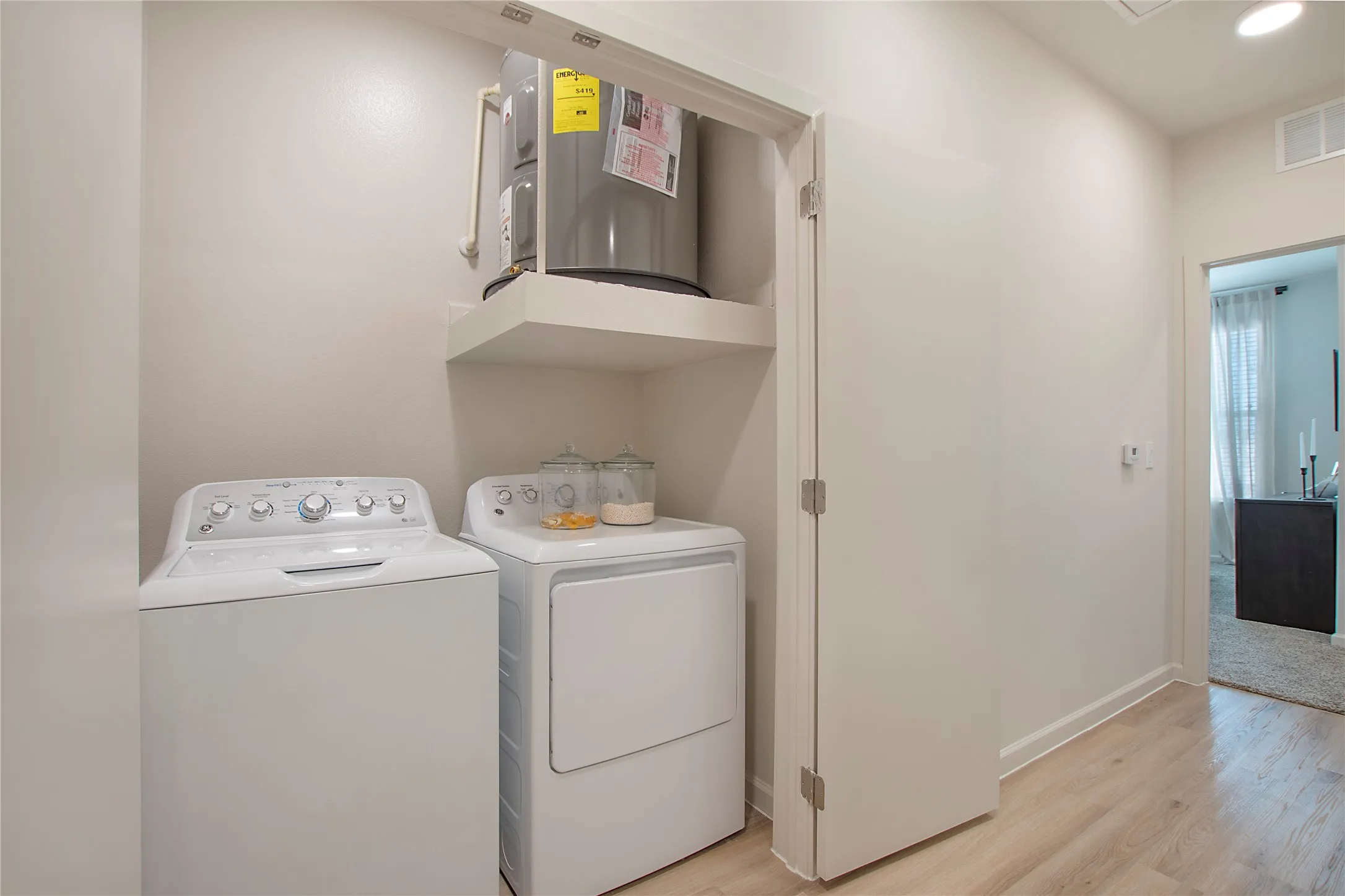 Townhouse For Rent in Collin County , 2100 Legacy Drive 703, Plano, Texas 75023, 3 Bedroom, 4 Bathroom, 2 Garage spaces, 1,897 Sqft, built in 2023, mls#21372912, Real Estate Agent in Plano, Homes For Rent in Collin county, Homes For Rent in Plano, Realtor in Plano Texas, Real Estate Brokerage Independent Realty Texas, Luminita Cordes Realtor