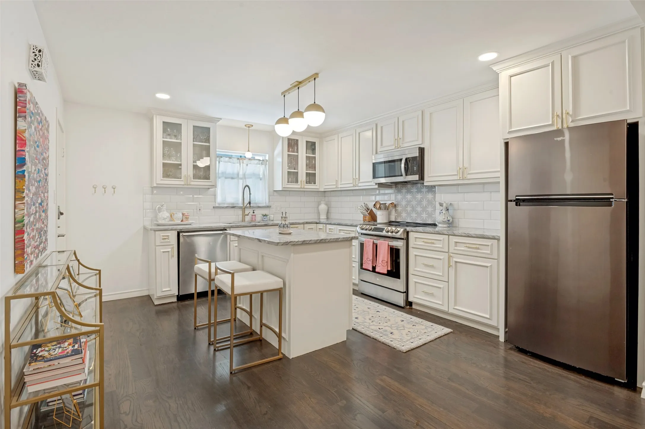 Condominium For Sale in Dallas County , 6234 Bandera Avenue D, Dallas, Texas 75225, 2 Bedroom, 3 Bathroom, Garage spaces, 1,594 Sqft, built in 1958, mls#21372882, Real Estate Agent in Dallas, Homes For Sale in Dallas county, Homes For Sale in Dallas, Realtor in Dallas Texas, Real Estate Brokerage Independent Realty Texas, Luminita Cordes Realtor